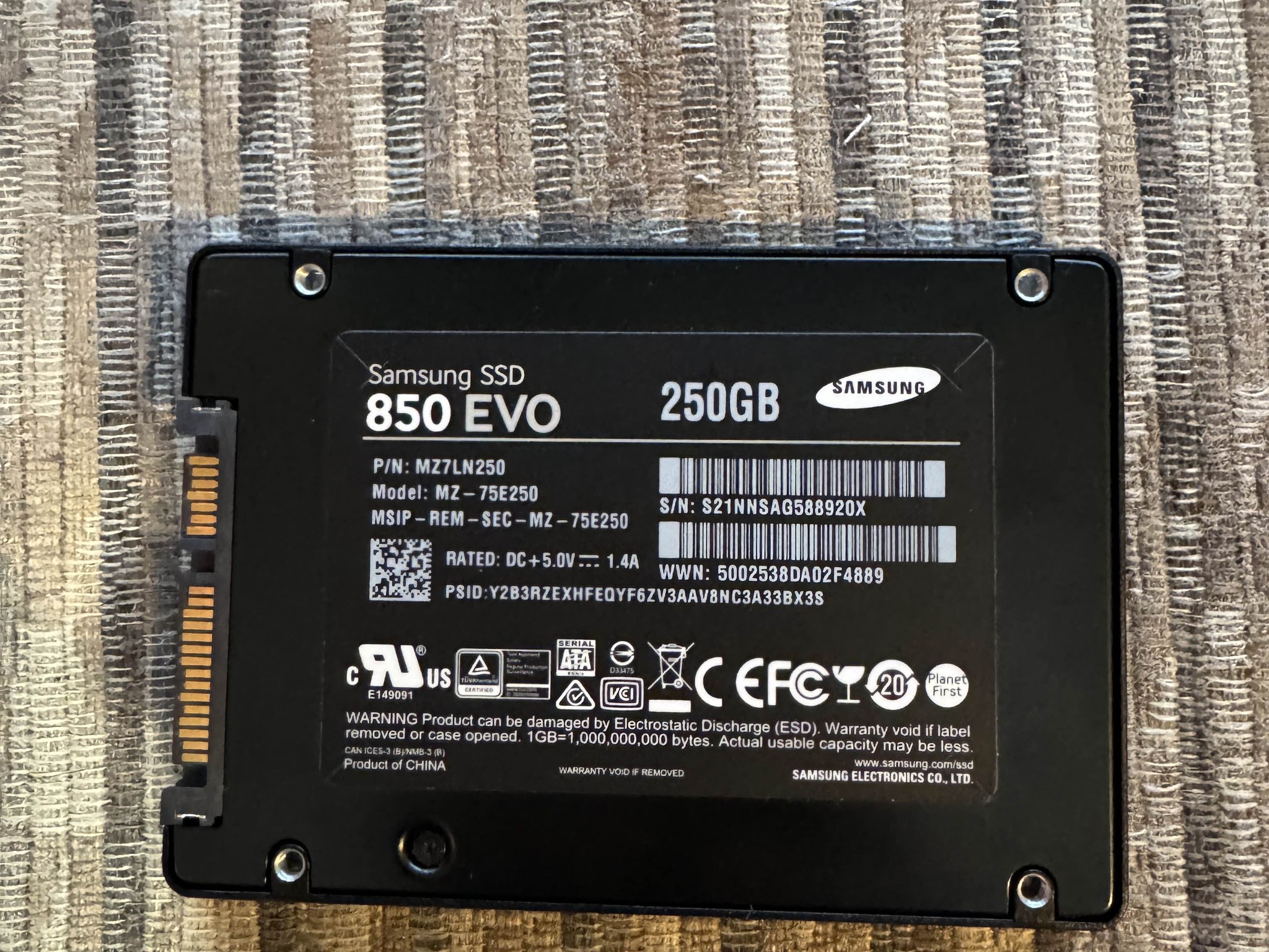 4x SATA Storage Lot – 2TB + 1TB HDDs and 250GB Samsung SSD