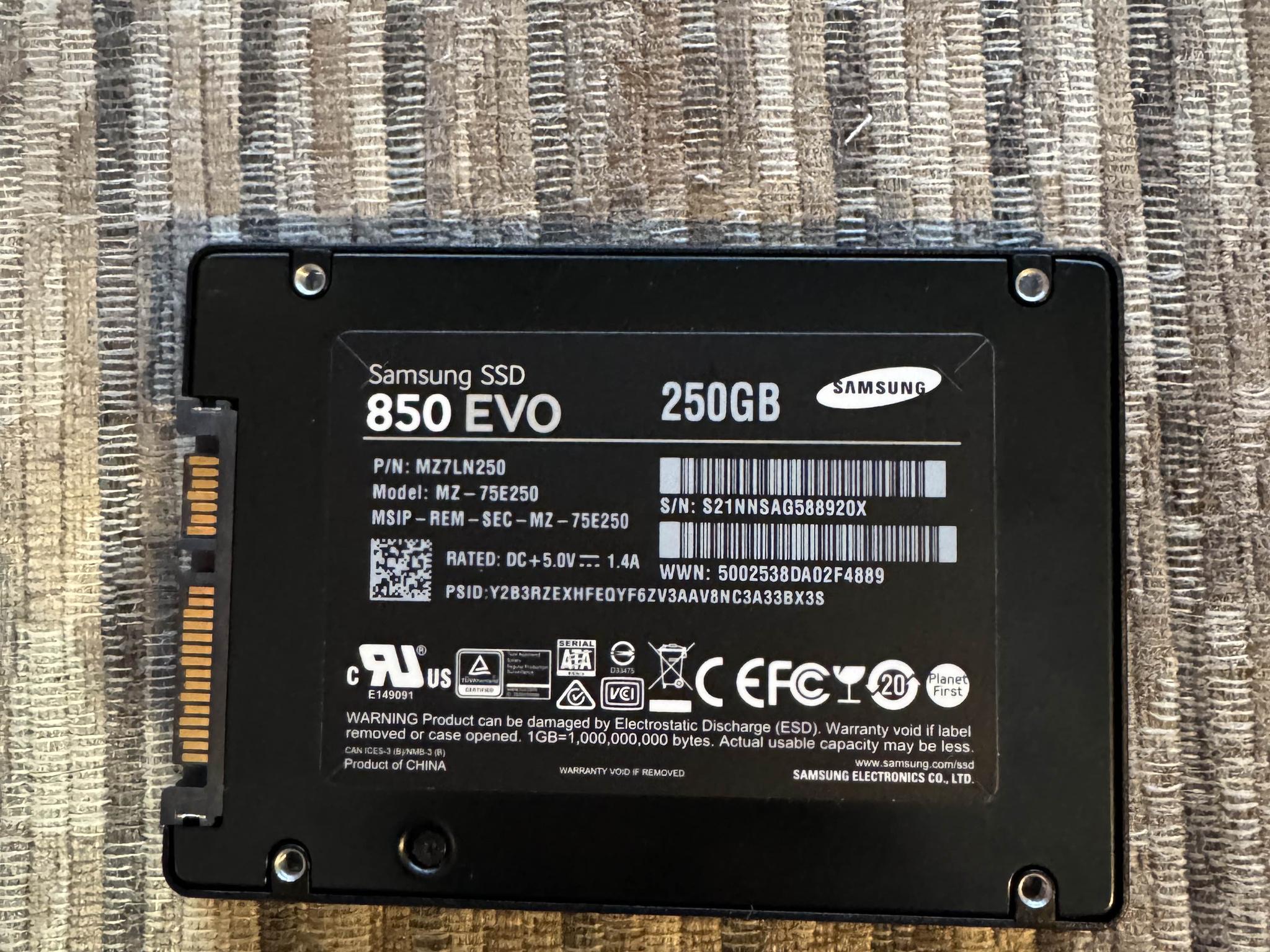 4x SATA Storage Lot – 2TB + 1TB HDDs and 250GB Samsung SSD