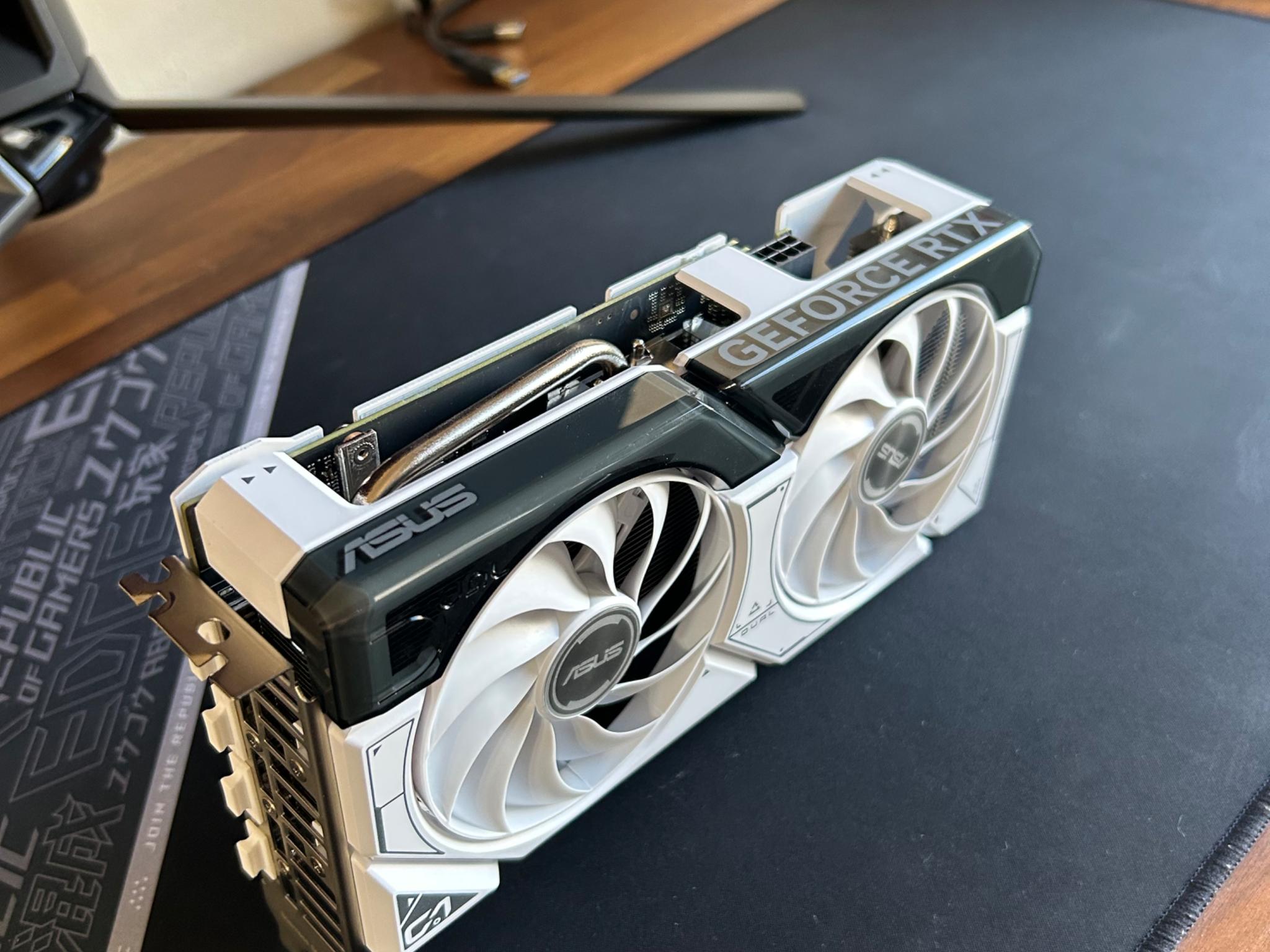 Asus Dual RTX 4060 OC (White)