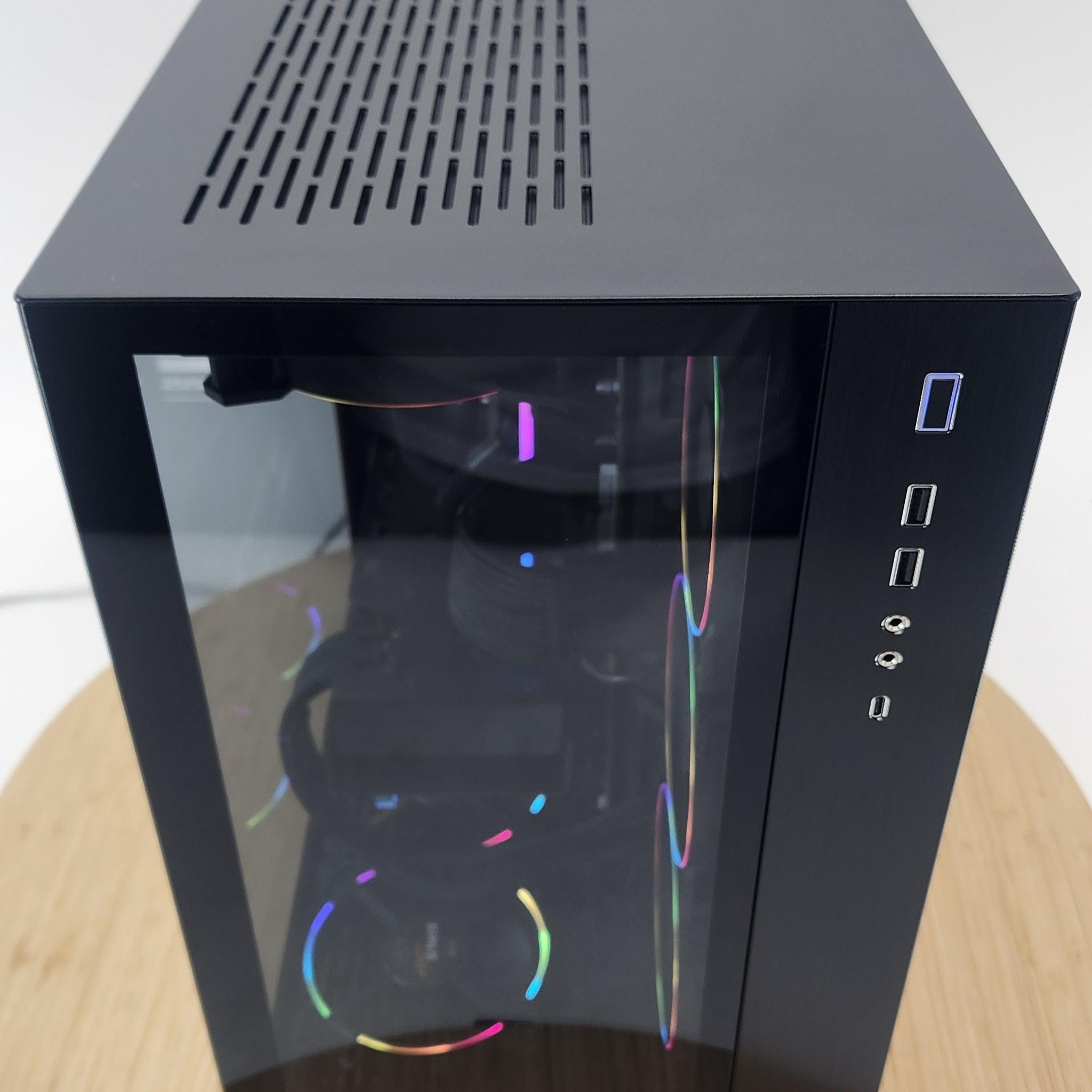 Gaming PC Ryzen 7 7800X3D 32GB RAM 1TB SSD RX 7800 XT 16GB Windows 11 PC