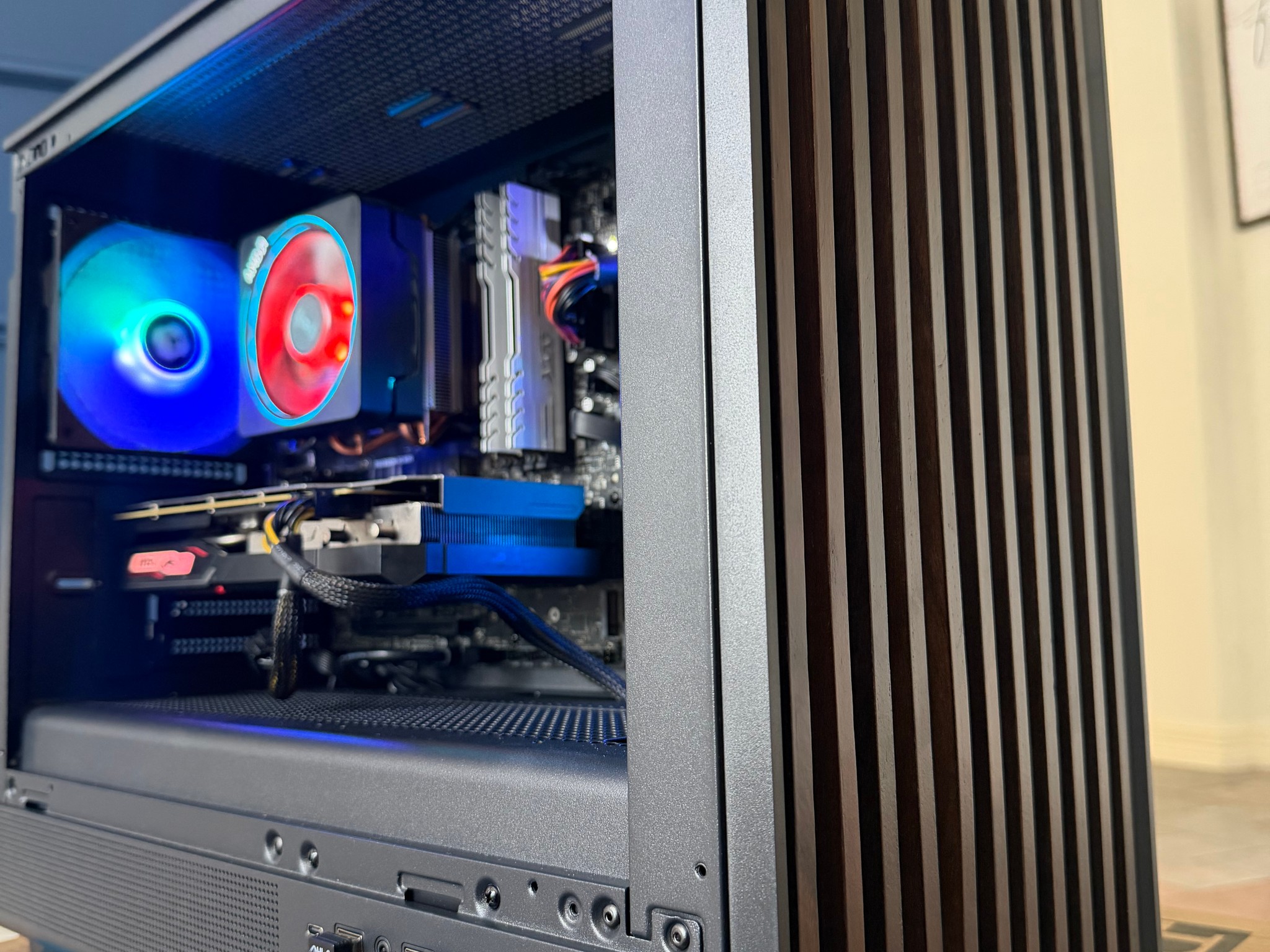 🎮 Premium 1080p Gaming PC | RX 5500 XT 8GB | Ryzen 5 2600 | 16GB RAM | WiFi 6E | Windows 11 Pro