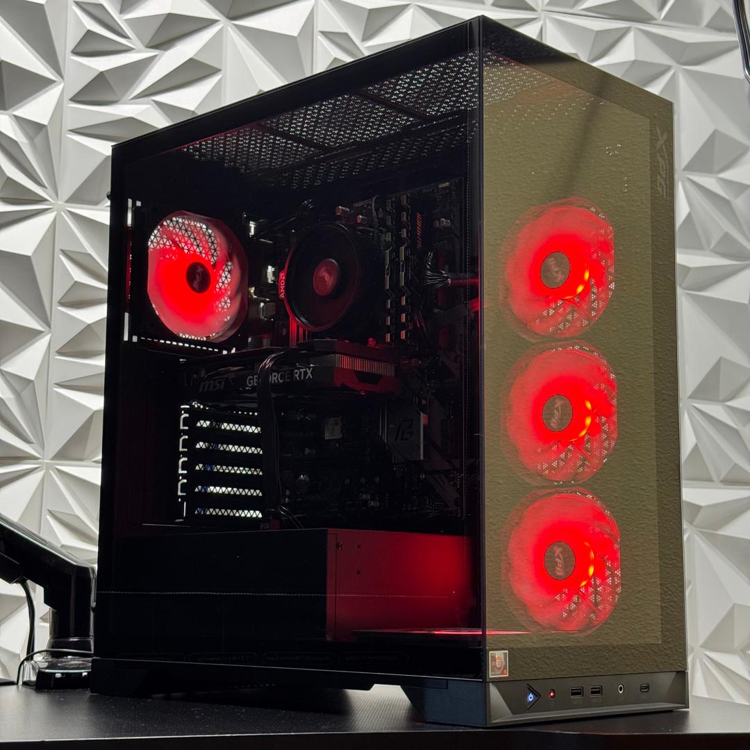 RTX 4060 / Ryzen 5 5500 / 16GB 3200MHz / 500GB Crucial nvme ssd / 650w psu