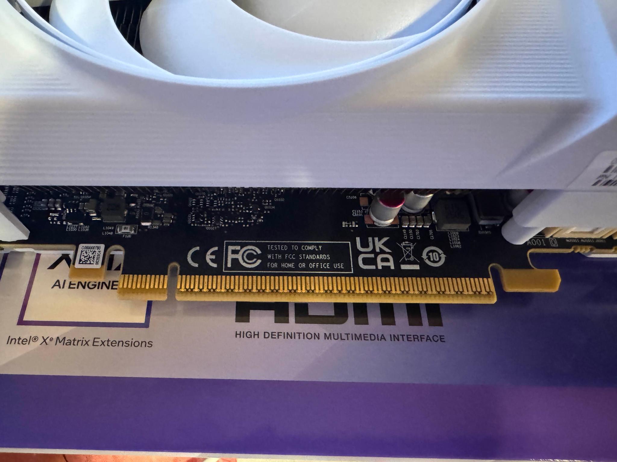 ONIX LUMI Intel Arc B580