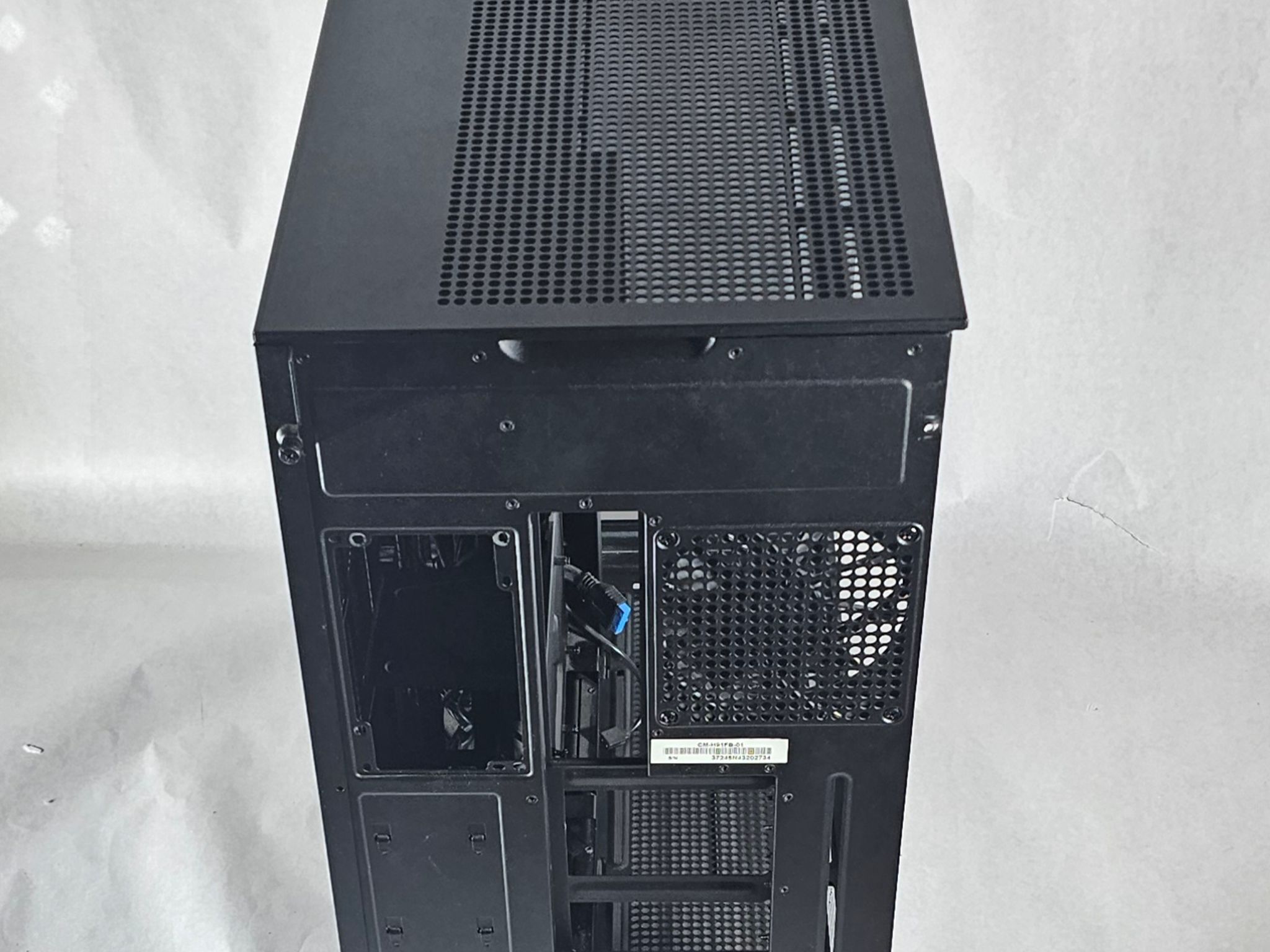 Black NZXT PC Case with Tempered Glass w/ 4 Fans