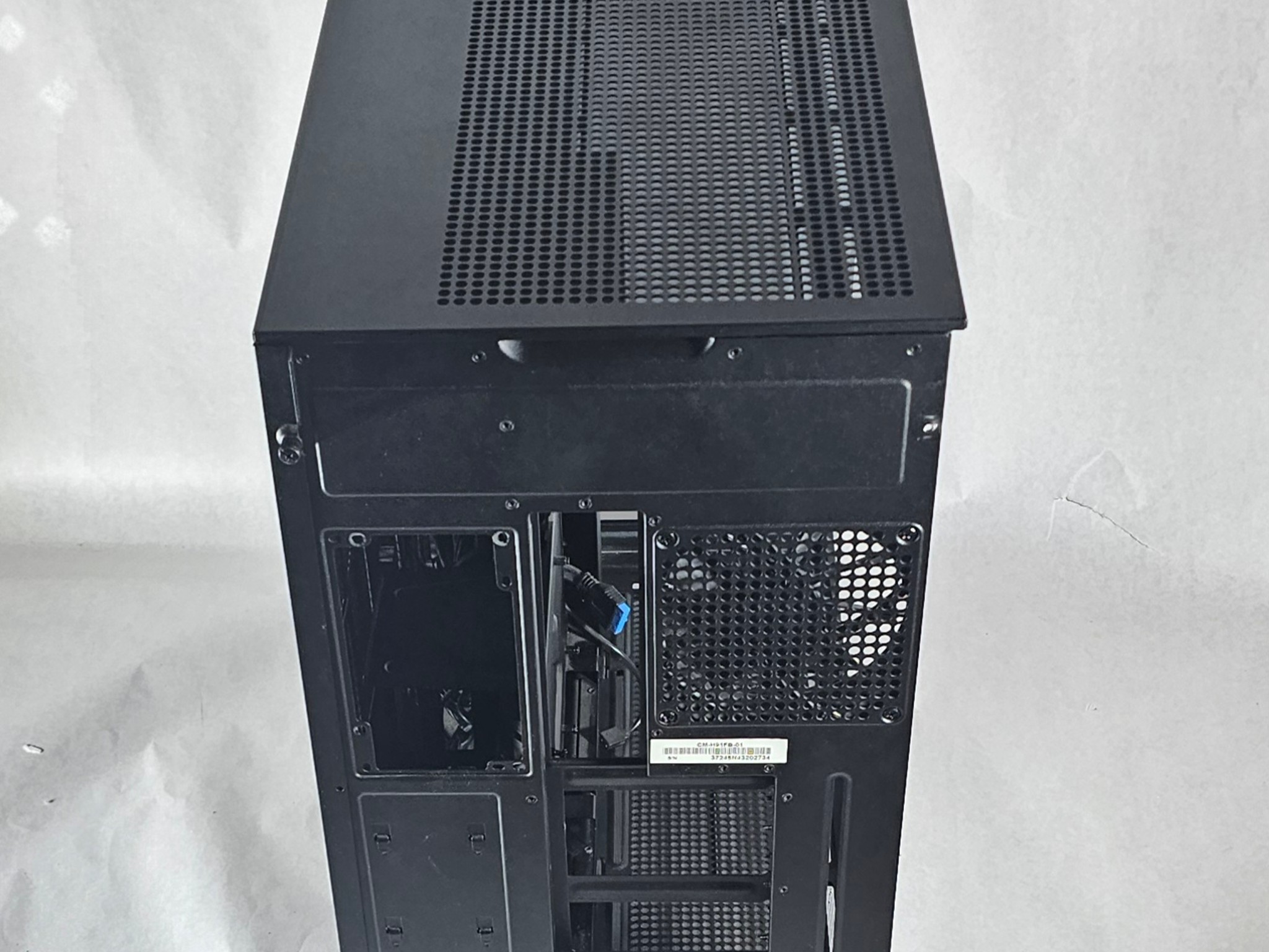 Black NZXT PC Case with Tempered Glass w/ 4 Fans
