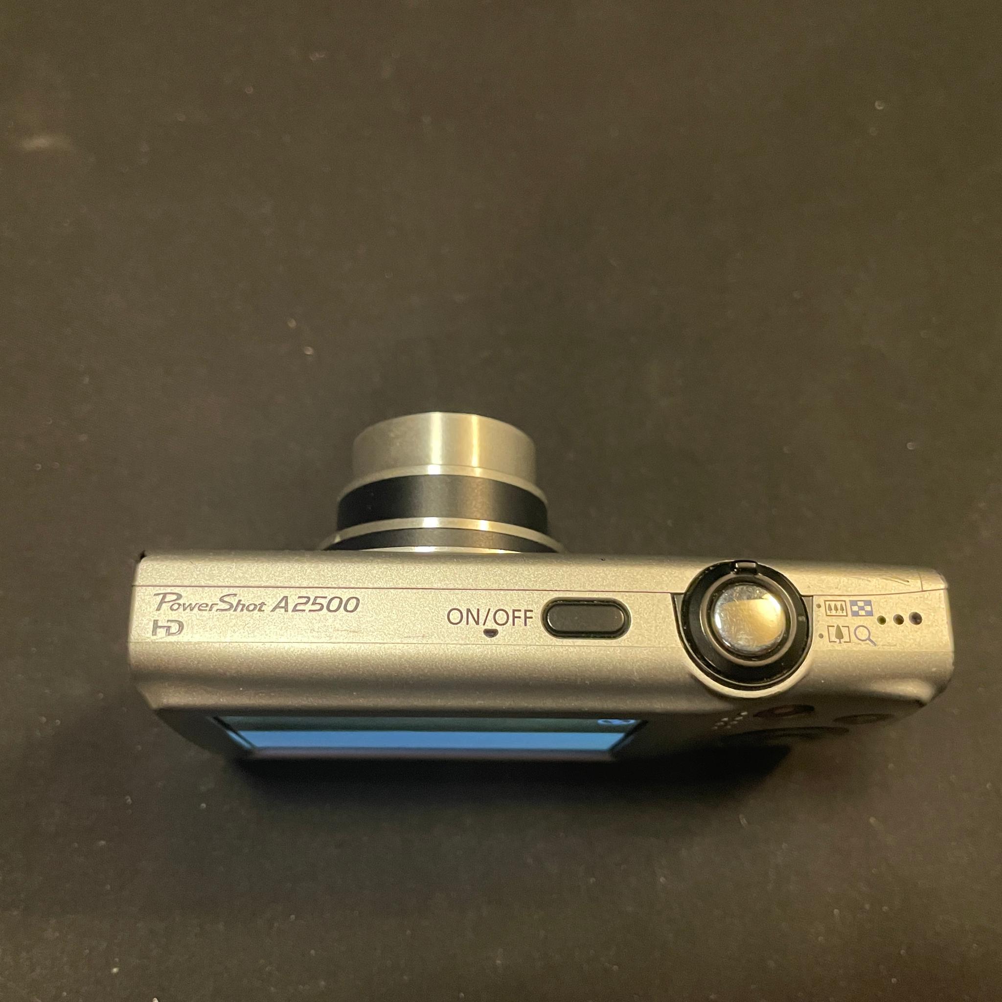 Cannon Powershot A2500 With Accessories