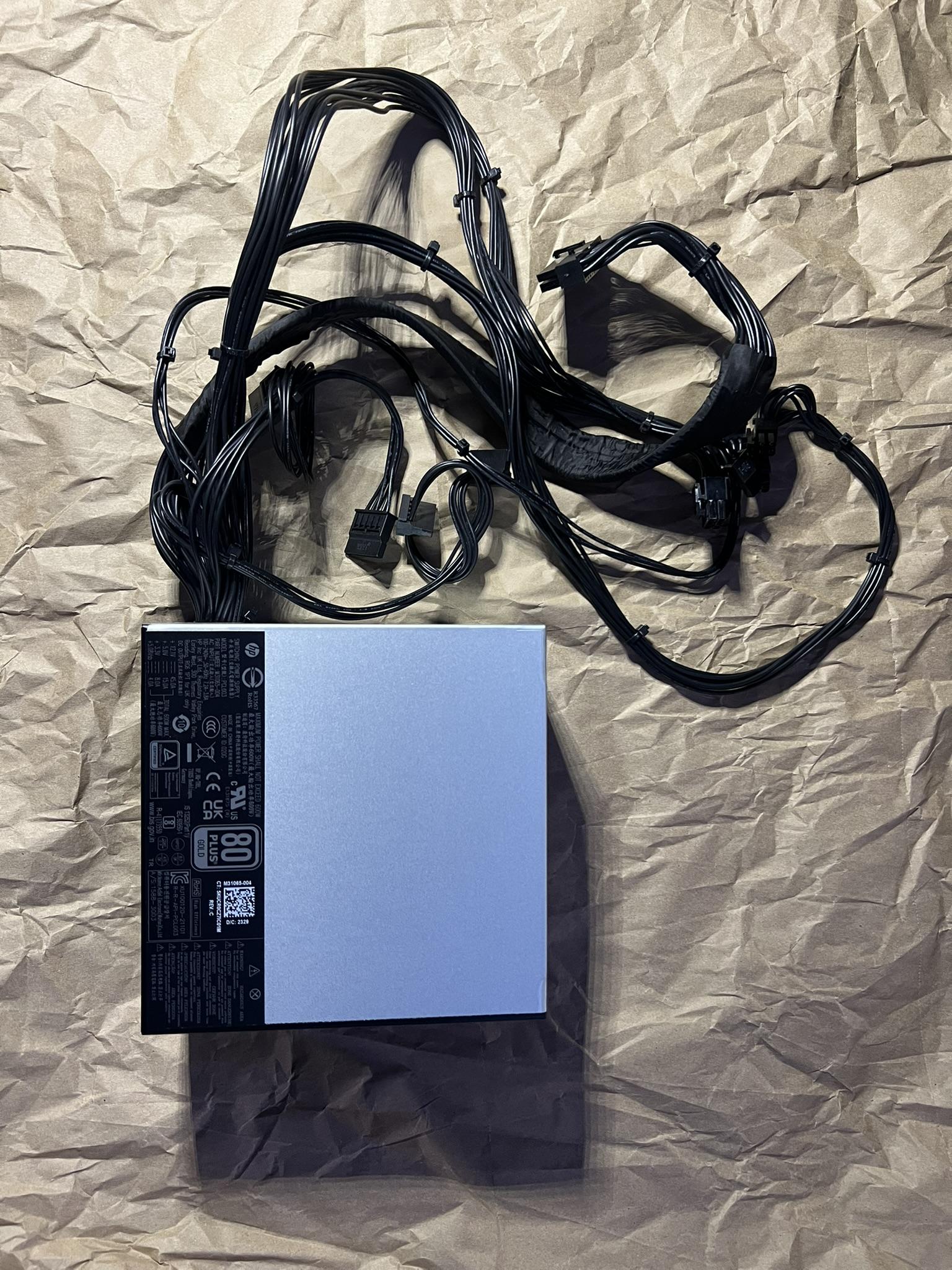 Cooler Master 600w Power Supply