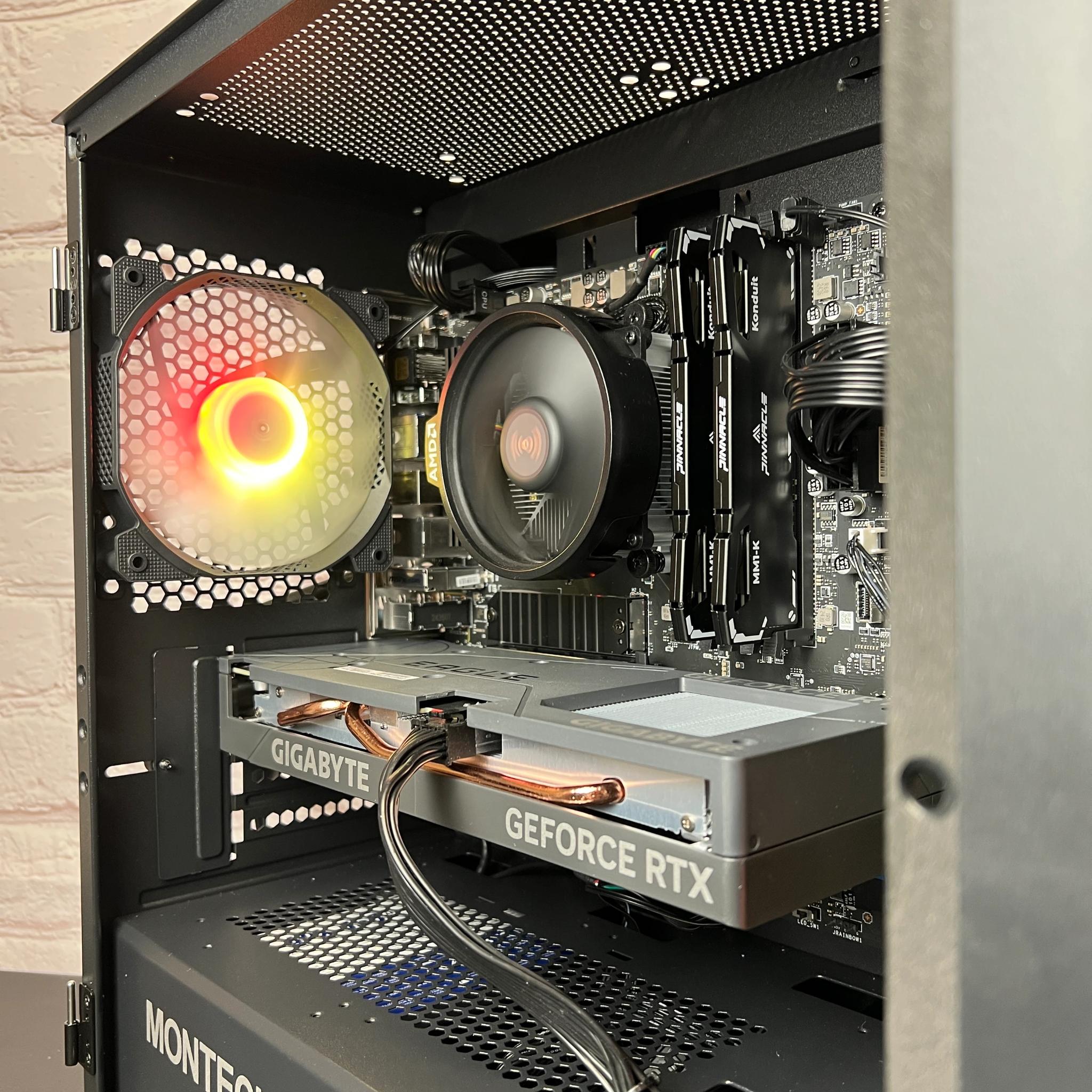 RTX 4060 Ryzen 5 5600 32GB RAM 1TB M.2 Gaming PC