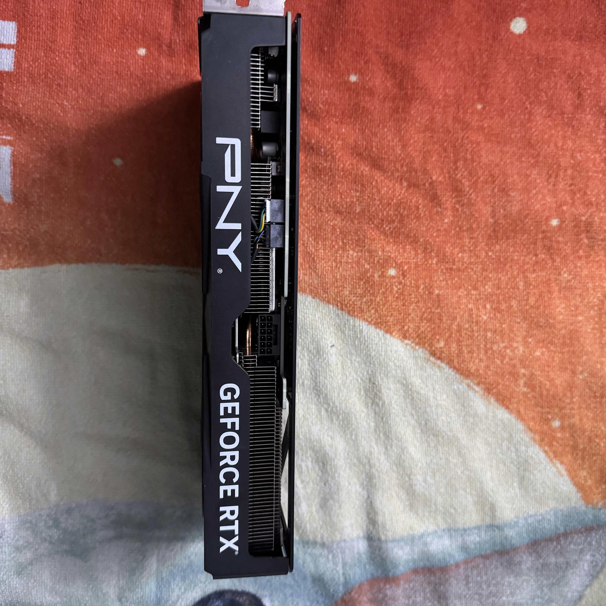 PNY VERTO OC GeForce RTX 4070 SUPER