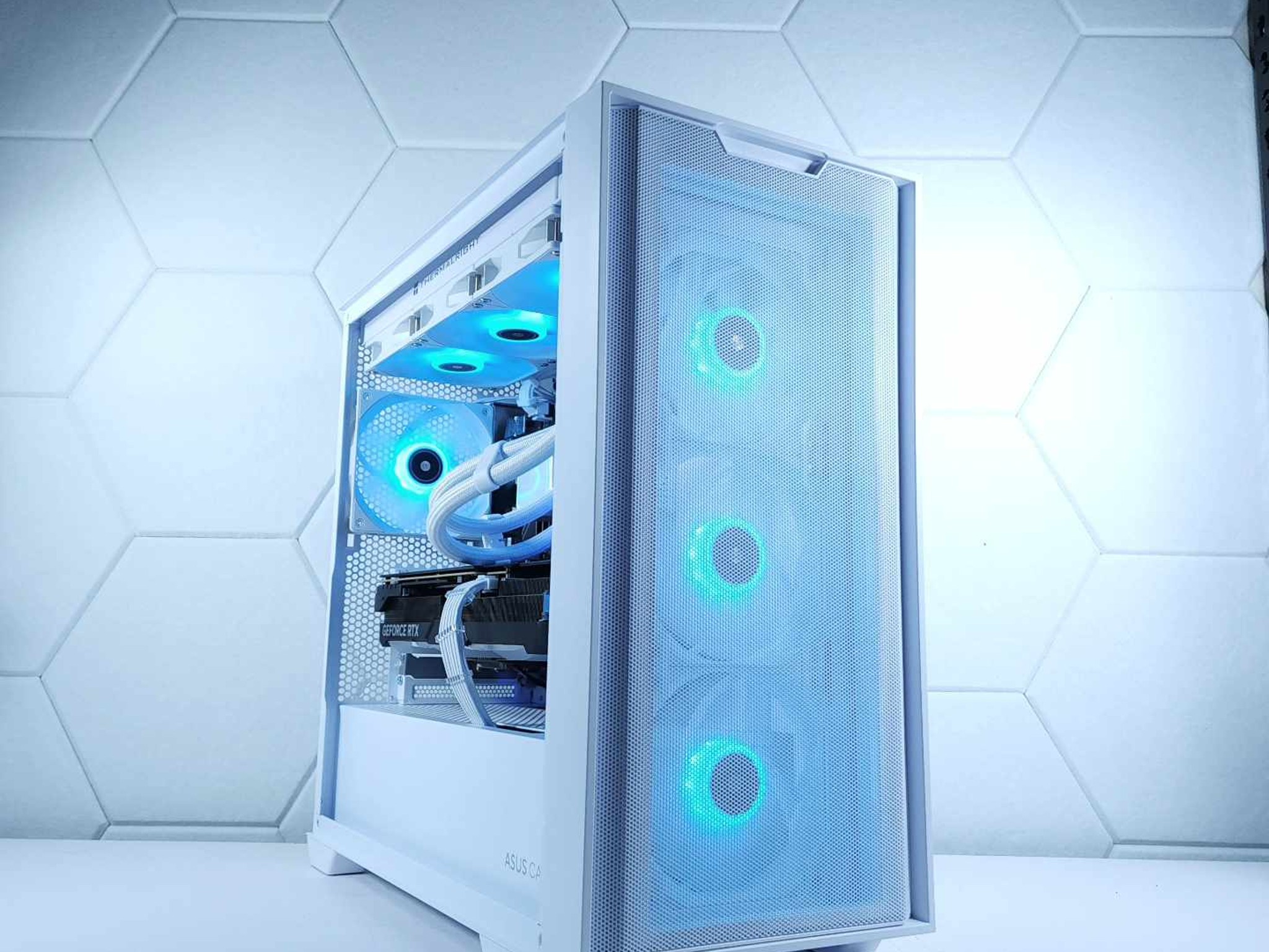 💙🤍RTX 4080 || Ryzen 7 7800X3D || 32GB 6000MHz || 2TB NVMe SSD || FREE SHIPPING 4K Gaming PC