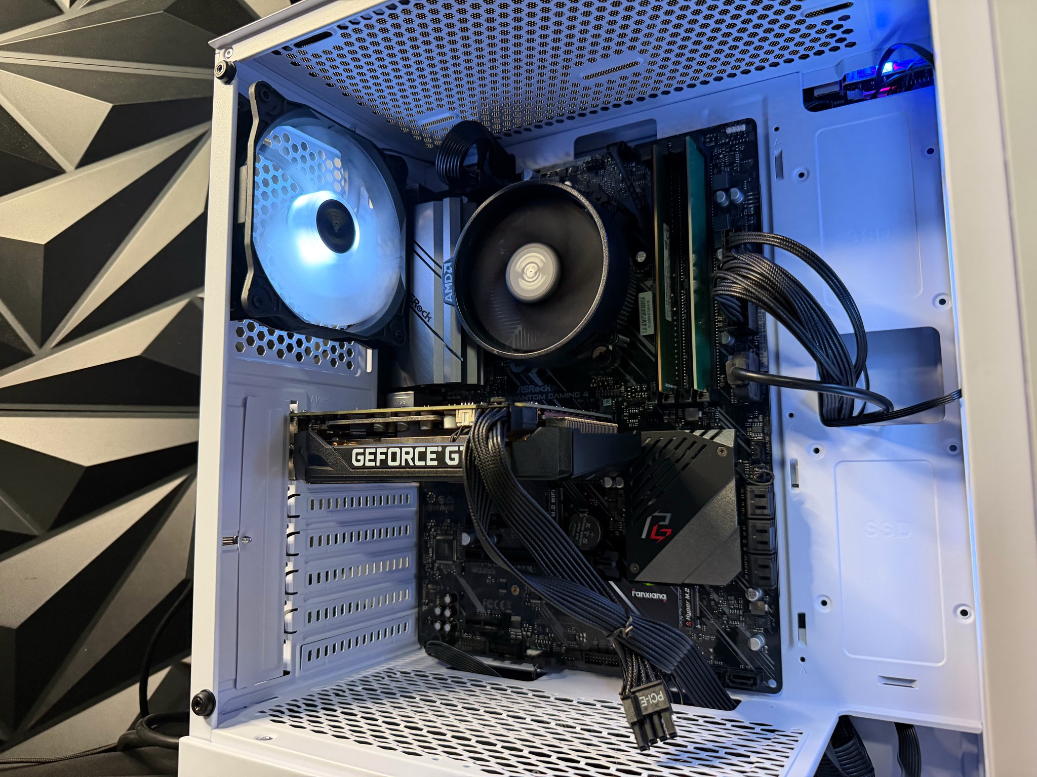 💸🎮 THE BUDGET BOOMER 🎮💸Ryzen 5 3600| GTX 1660 Super| 16 GB DDR4| 750 GB NVMe| 650W PSU
