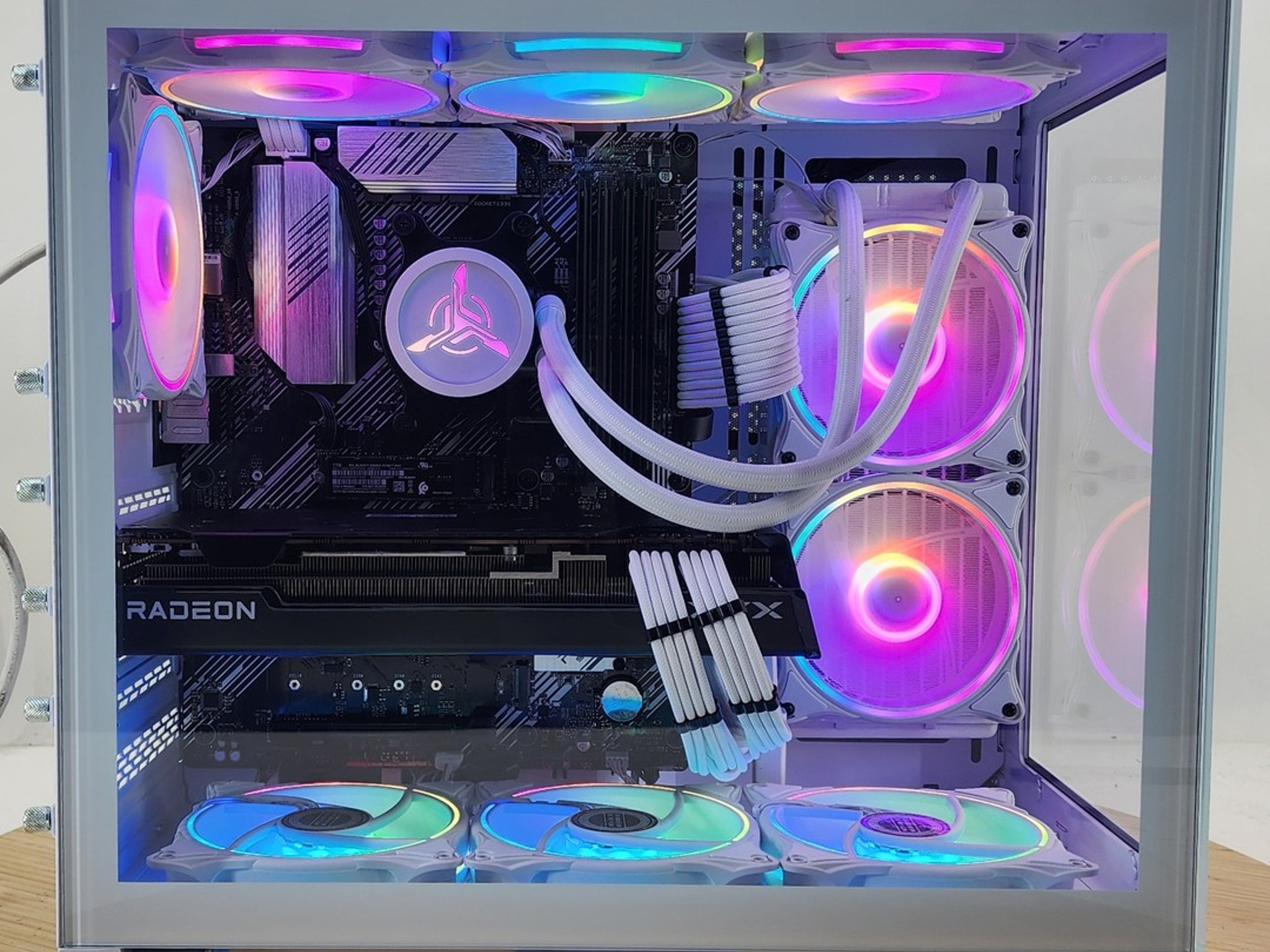 Gaming PC Ryzen 7 5700X 32GB RAM 1TB SSD RX 7700 XT 12GB Windows 11 Computer