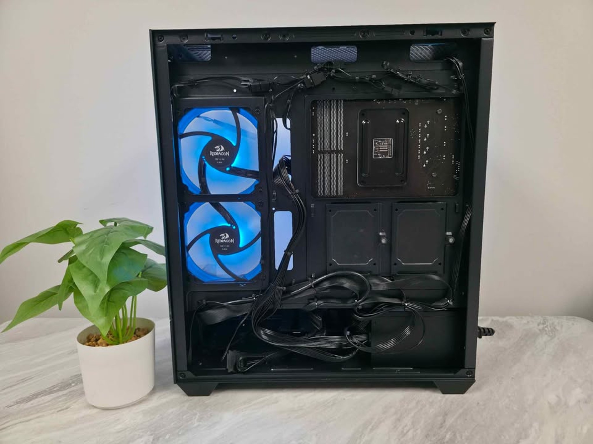 BCPC | 1080p Budget Gaming PC Computer (Ryzen 5 2600, GTX 1660 Super, 32GB DDR4)