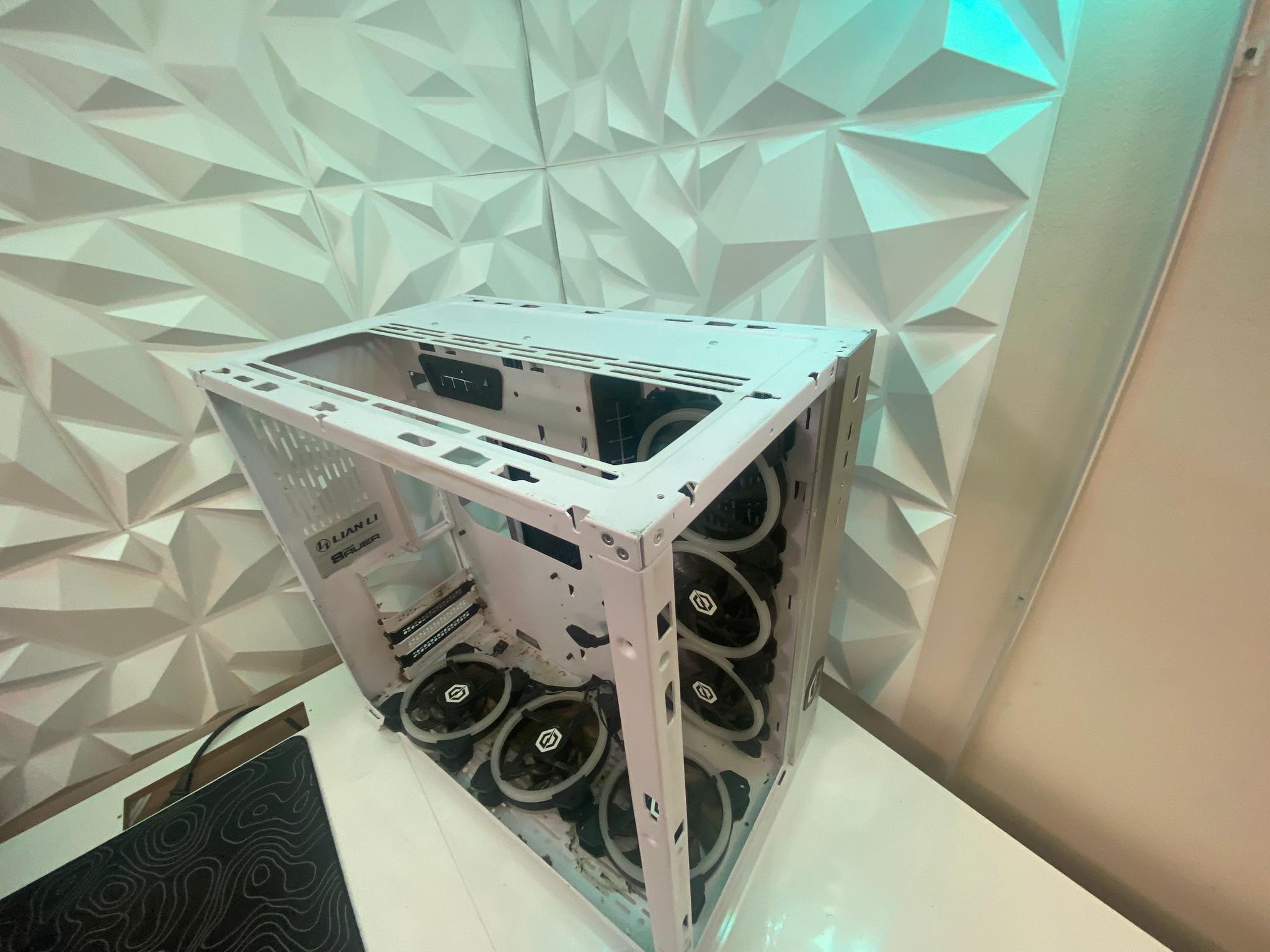 CyberPower White ATX PC Case – Bad Condition (As-Is)