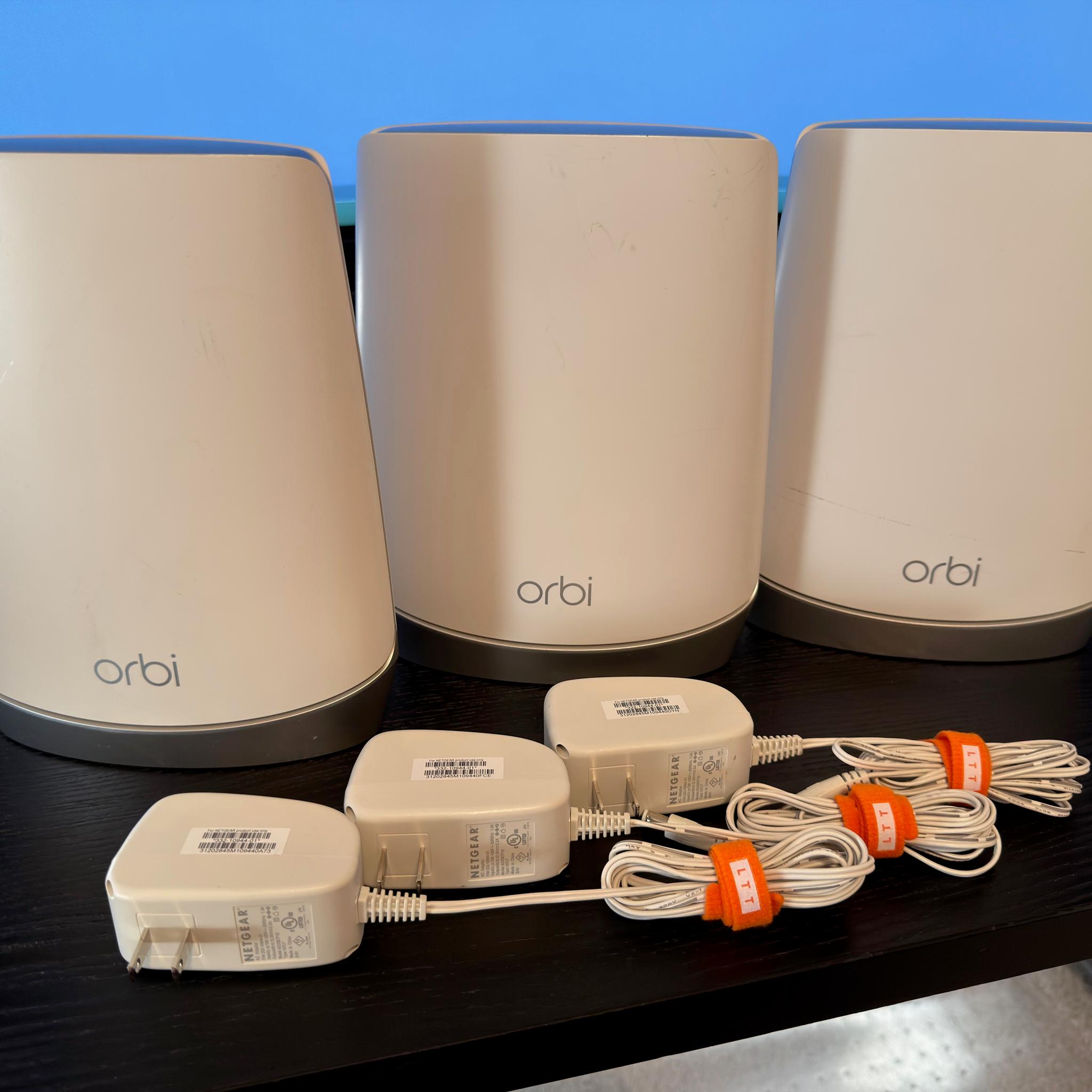 Orbi RBK-753 Whole Home Mesh Wifi 6 System w/2 Satellites up to ~7500 Sq Ft