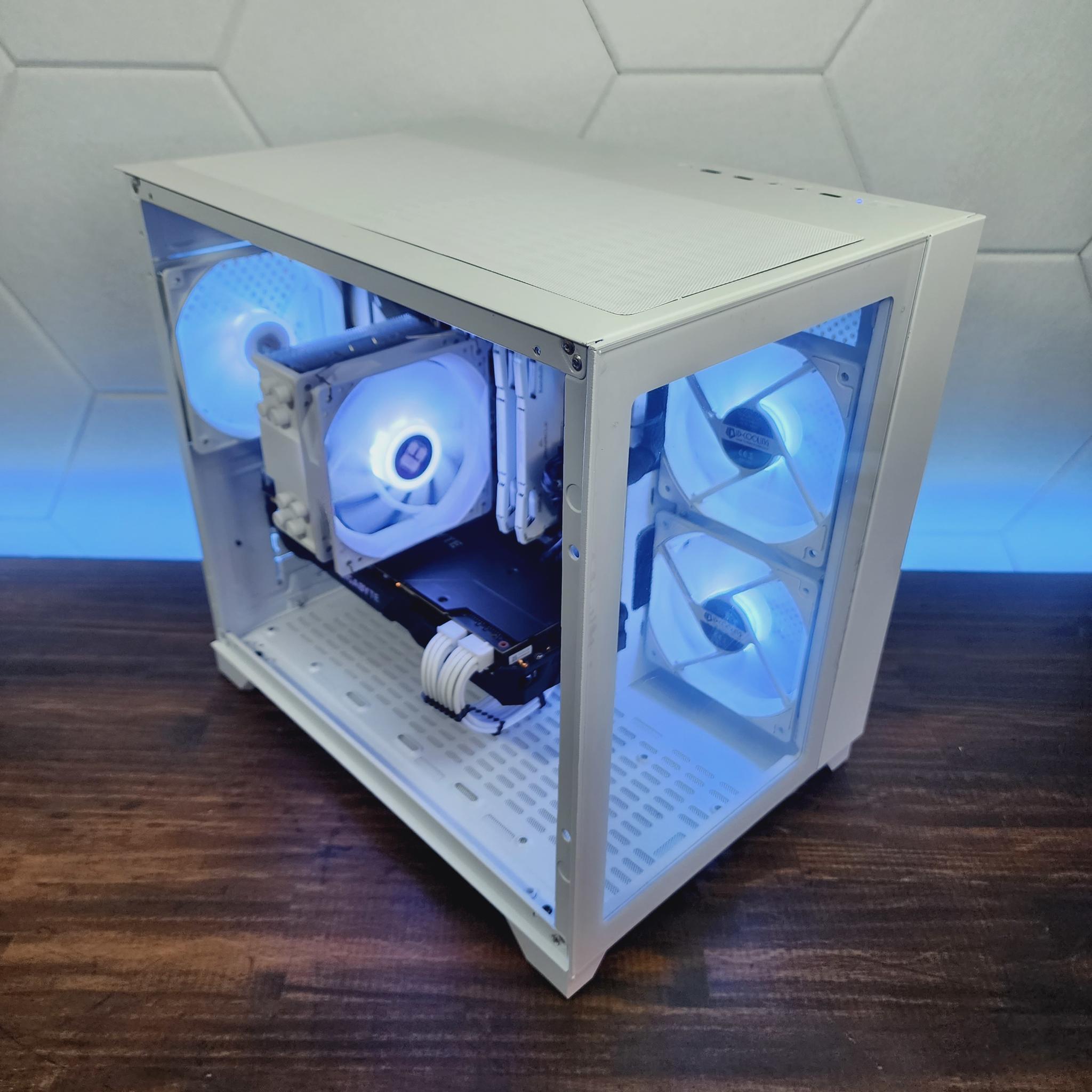 💙🤍💙 Gigabyte RTX 2080 // Intel Core i5 9600K // Timetec 16GB 3600MHz*