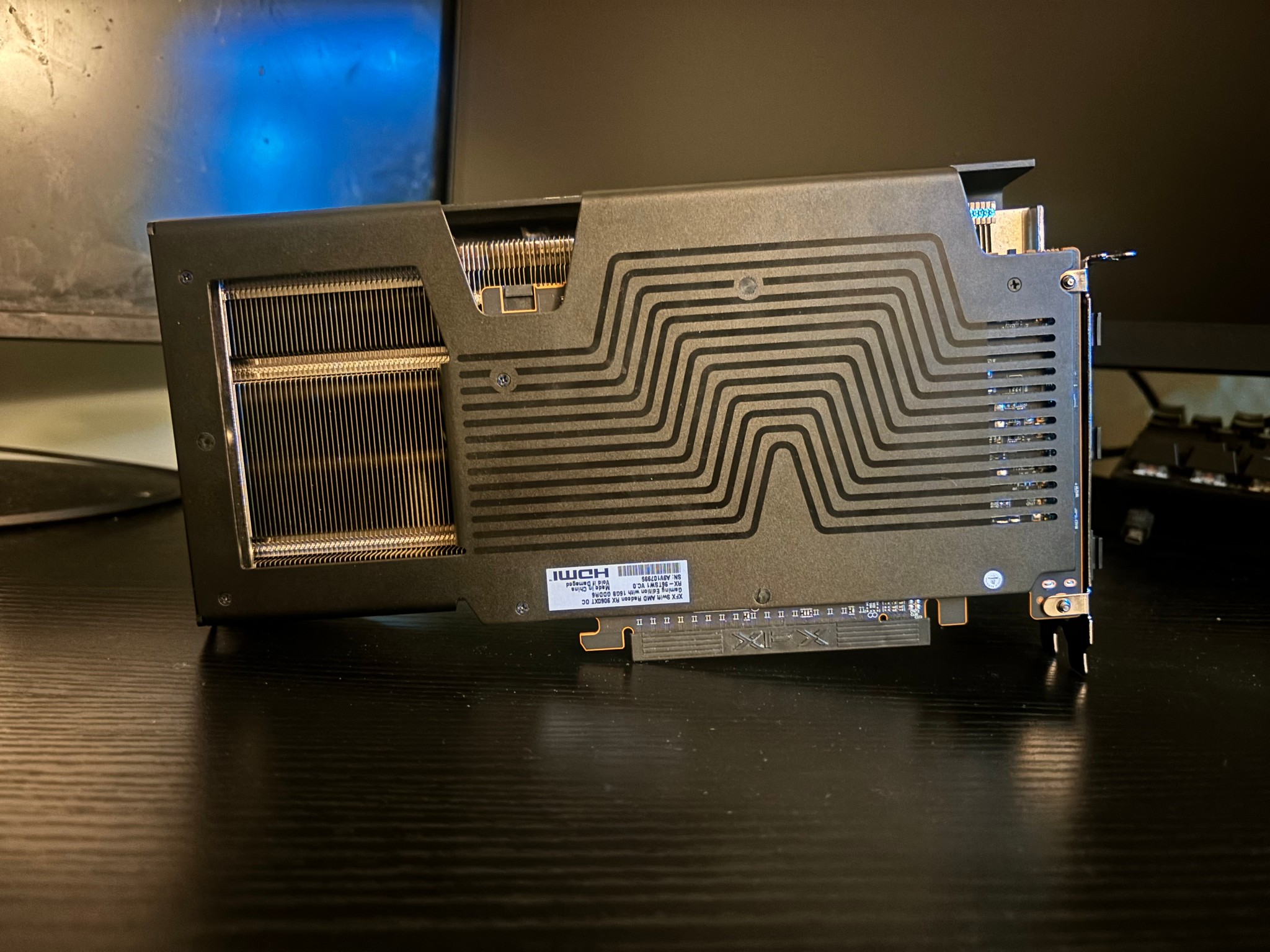 XFX swift 9060XT 16GB model dual fan