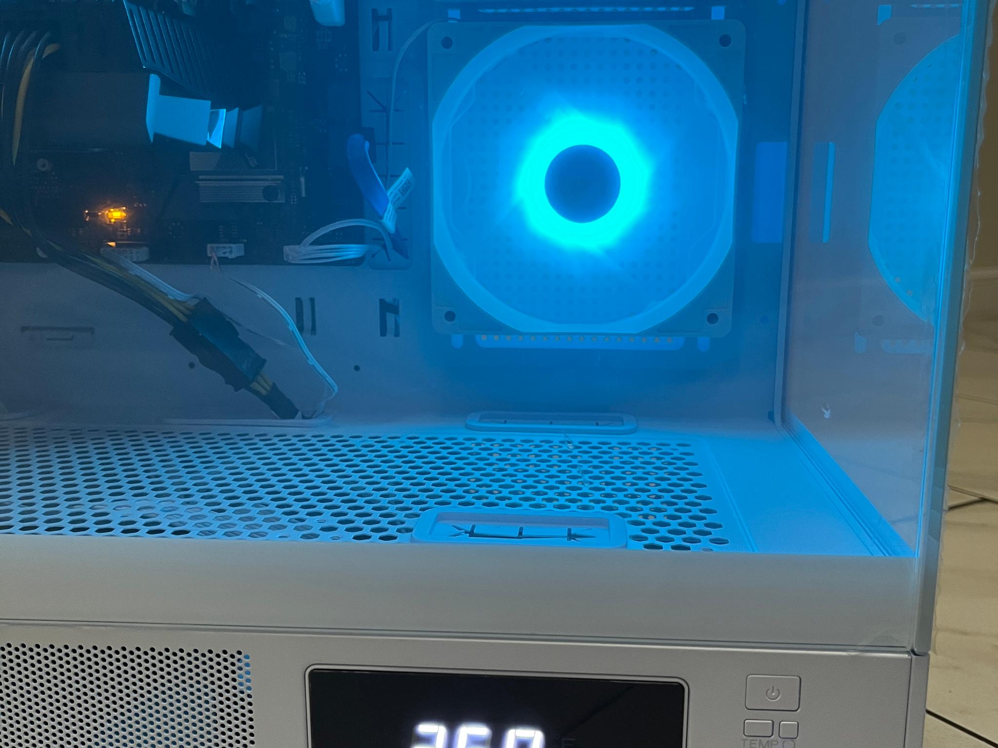 NVIDIA RTX 2070, Intel Core i5-8400, 16GB RAM, 500 GB SSD, High FPS Gaming PC w/ Wi-Fi