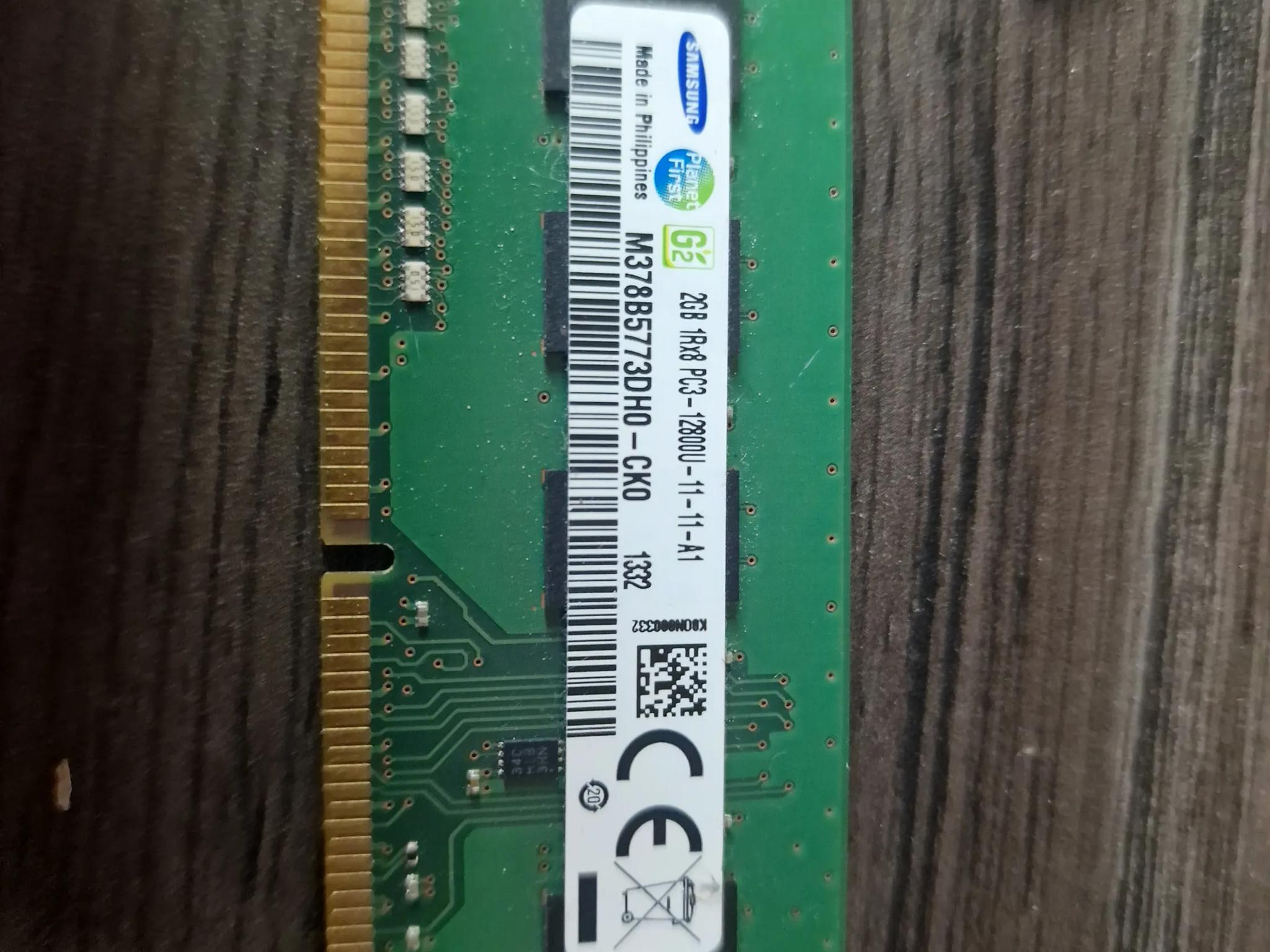 DDR3 2gb Sticks