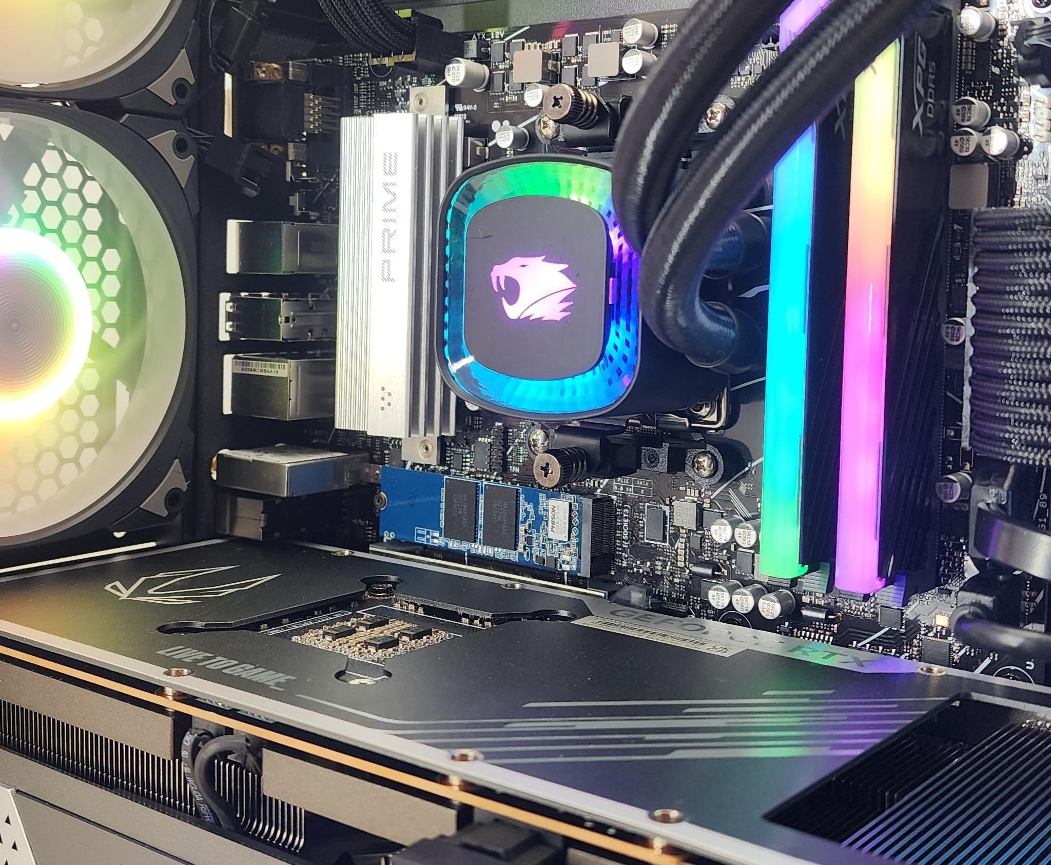 Gaming PC Ryzen 7 9700X 32GB RAM 1TB SSD RTX 4070 Ti SUPER 16GB Win11 Computer