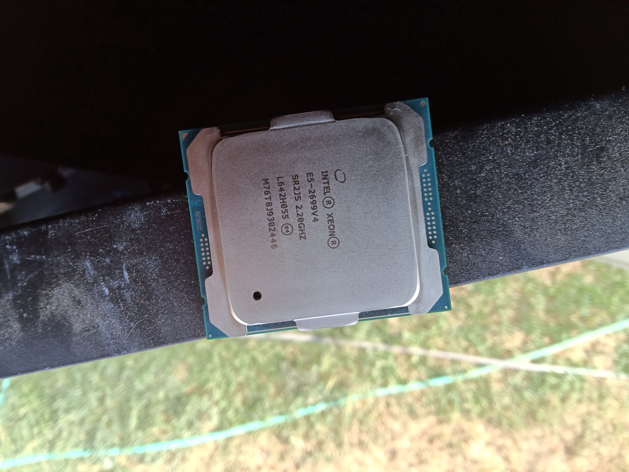 Intel Xeon E5-2699A v4 cpu unused and new