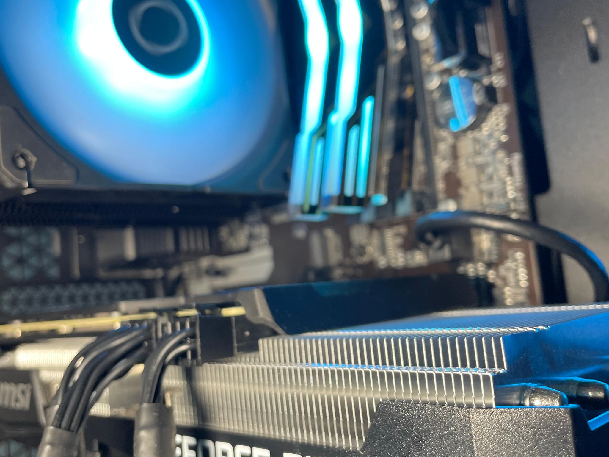 🧊🪵| RTX 3070 OC | Ryzen 7 3700X | 16GB DDR4 | 1TB