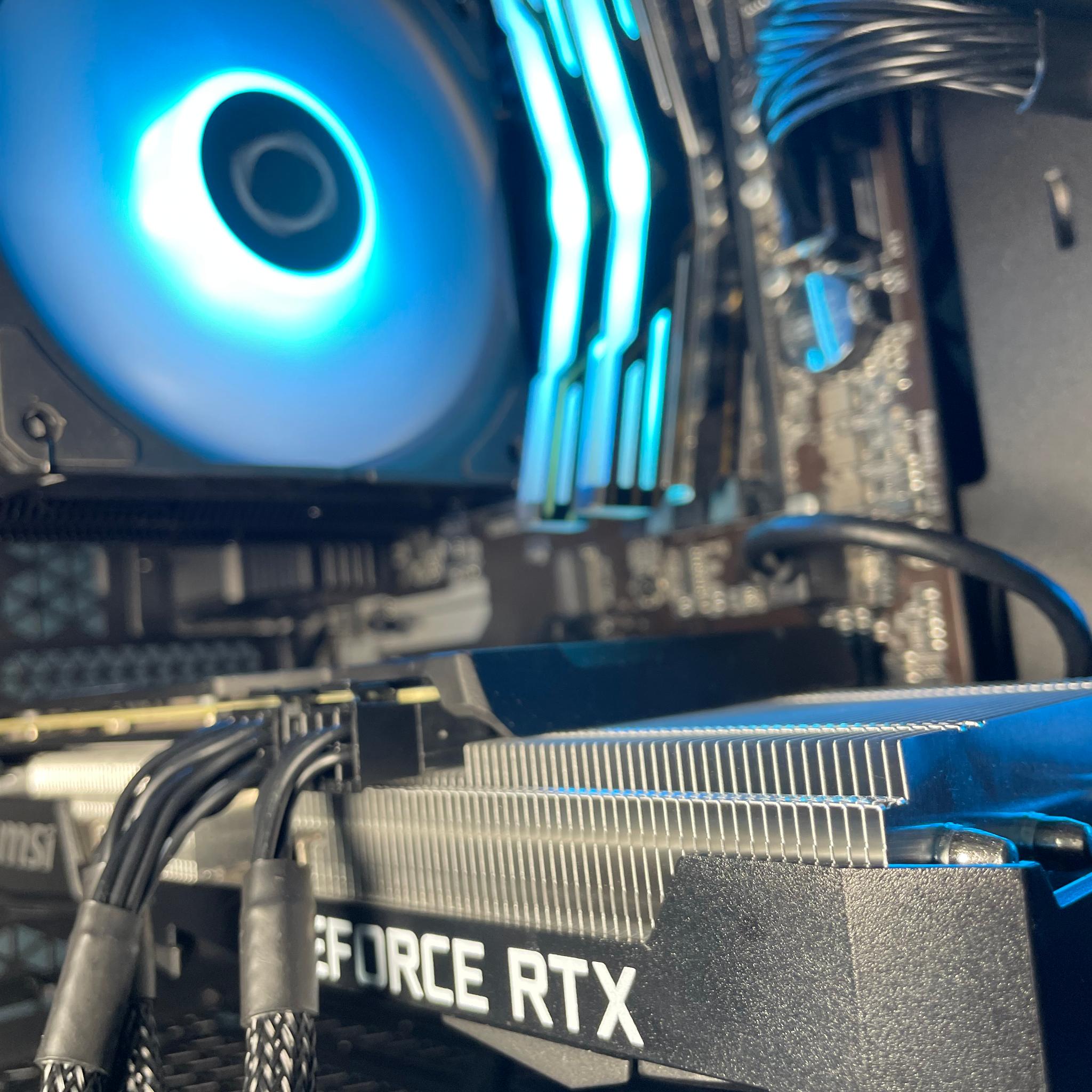 🧊🪵| RTX 3070 OC | Ryzen 7 3700X | 16GB DDR4 | 1TB