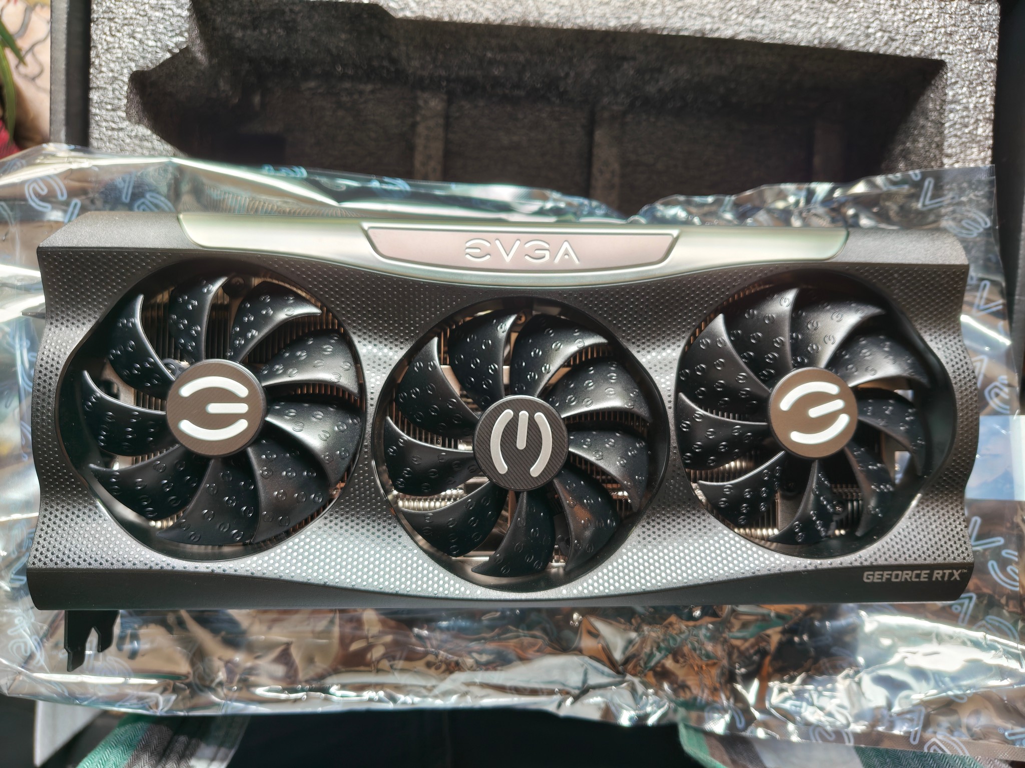 EVGA FTW3 ULTRA GAMING GeForce RTX 3090 Ti
