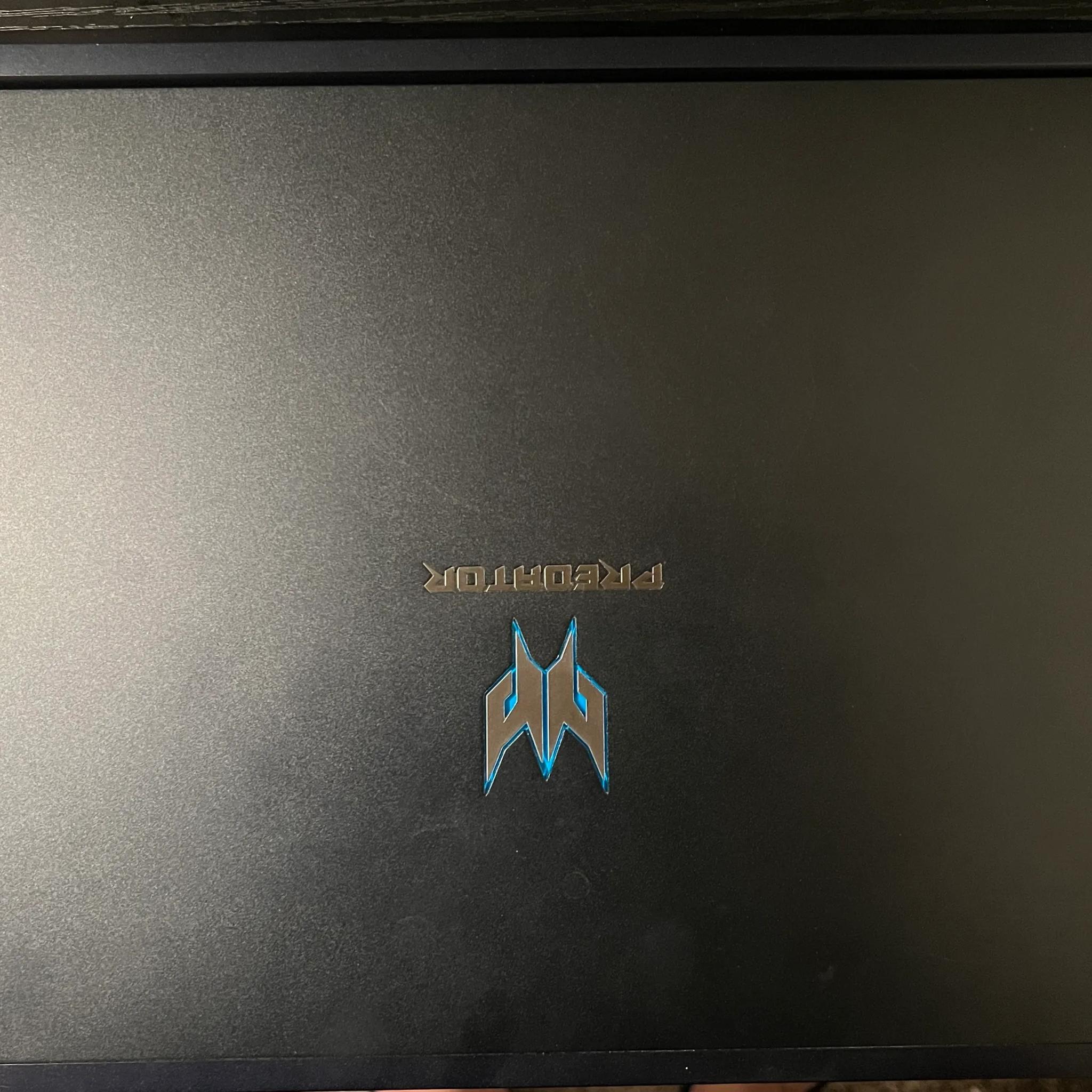Acer Predator Helios 300 i7 9750H RTX 2060 32GB RAM 1 TB SSDs