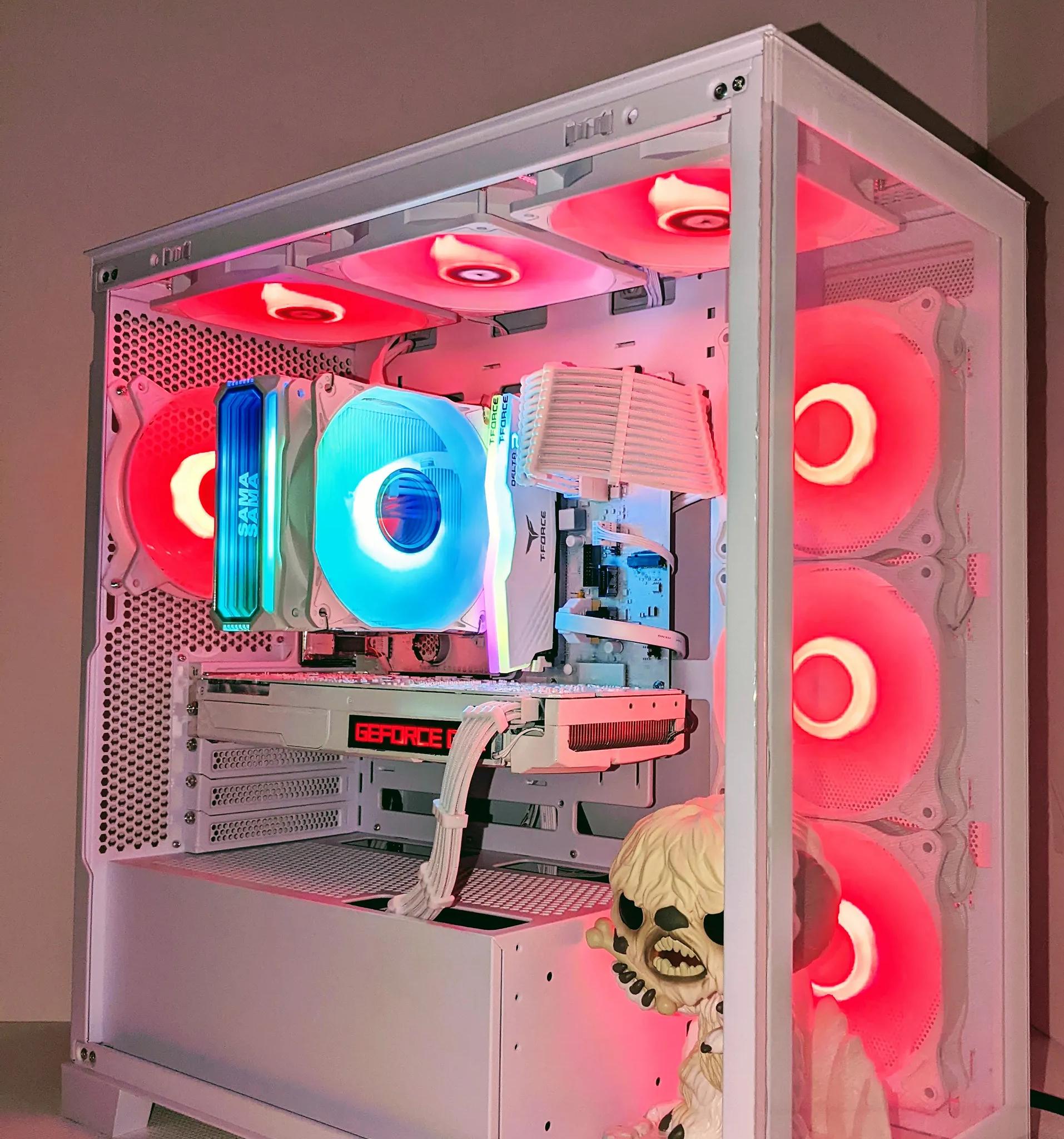 Blizzard King🧊👑| I7-7700| GTX 1080 8GB| 16GB Gloway RGB DDR4| 1TB NVMe SSD| Windows 11 Pro