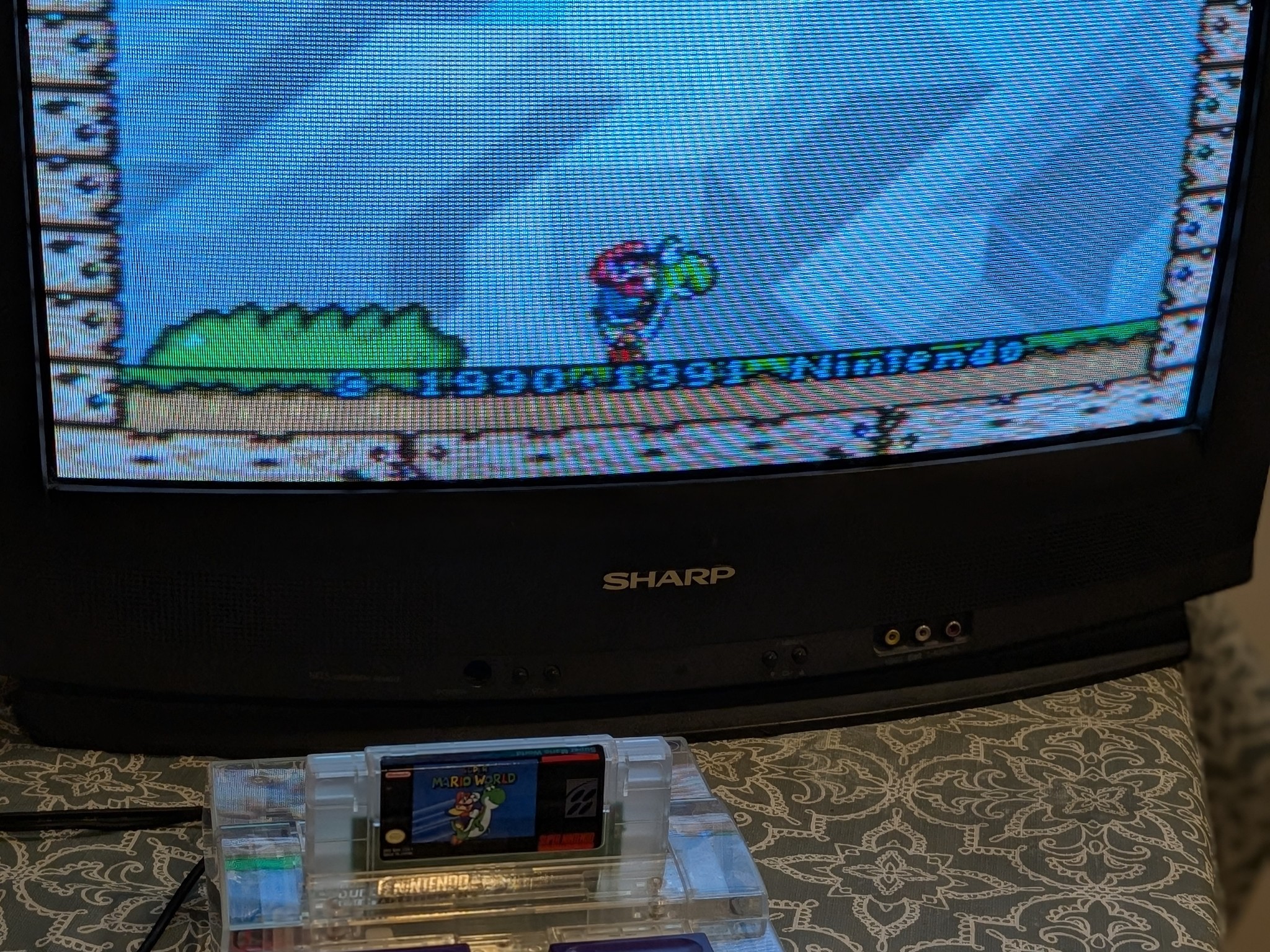 Super Nintendo SNES 1CHIP-01 Console, SMW Game, Controller, OEM AC/AV Bundle