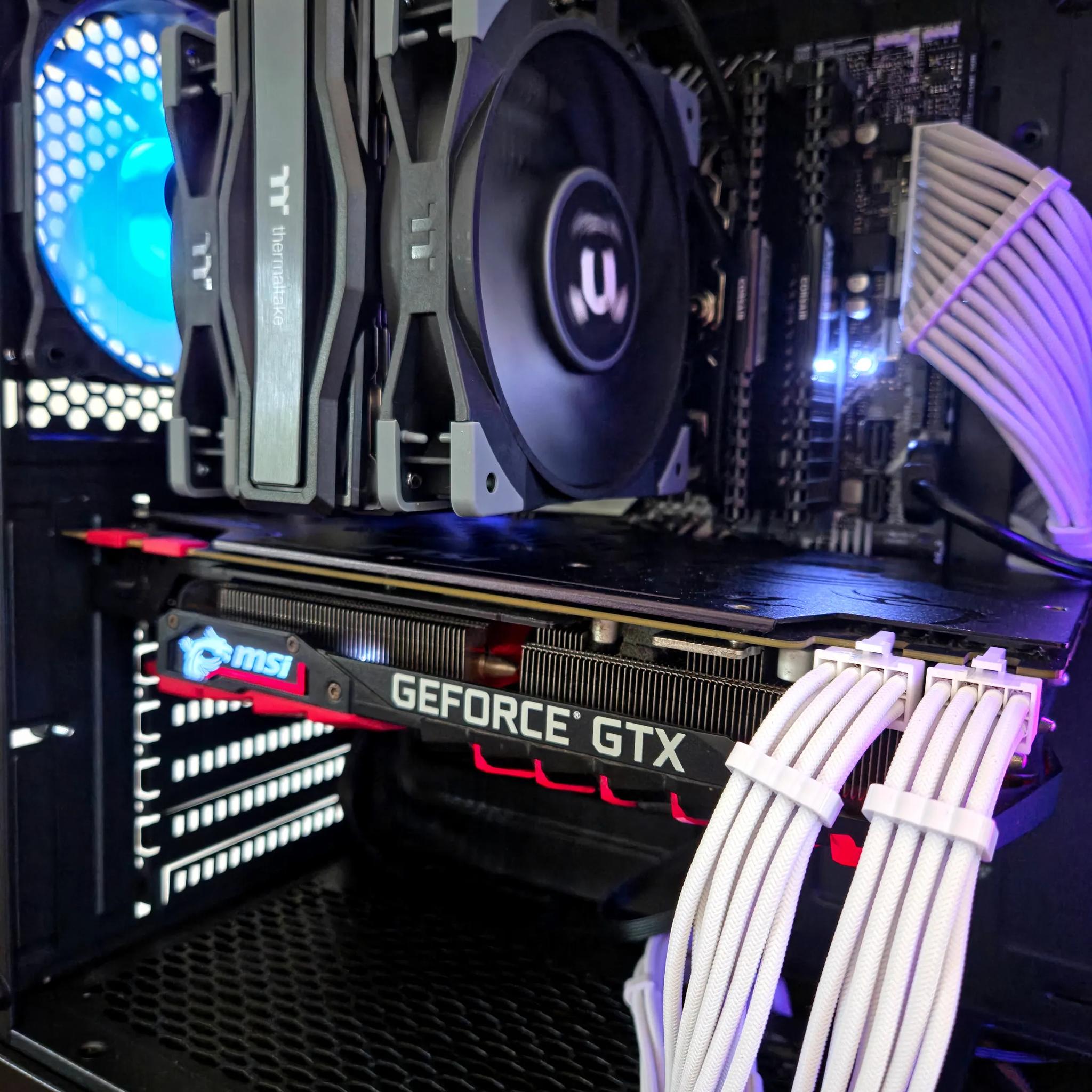 Starter PC! Intel i3 10100f - MSI 1080 Ti