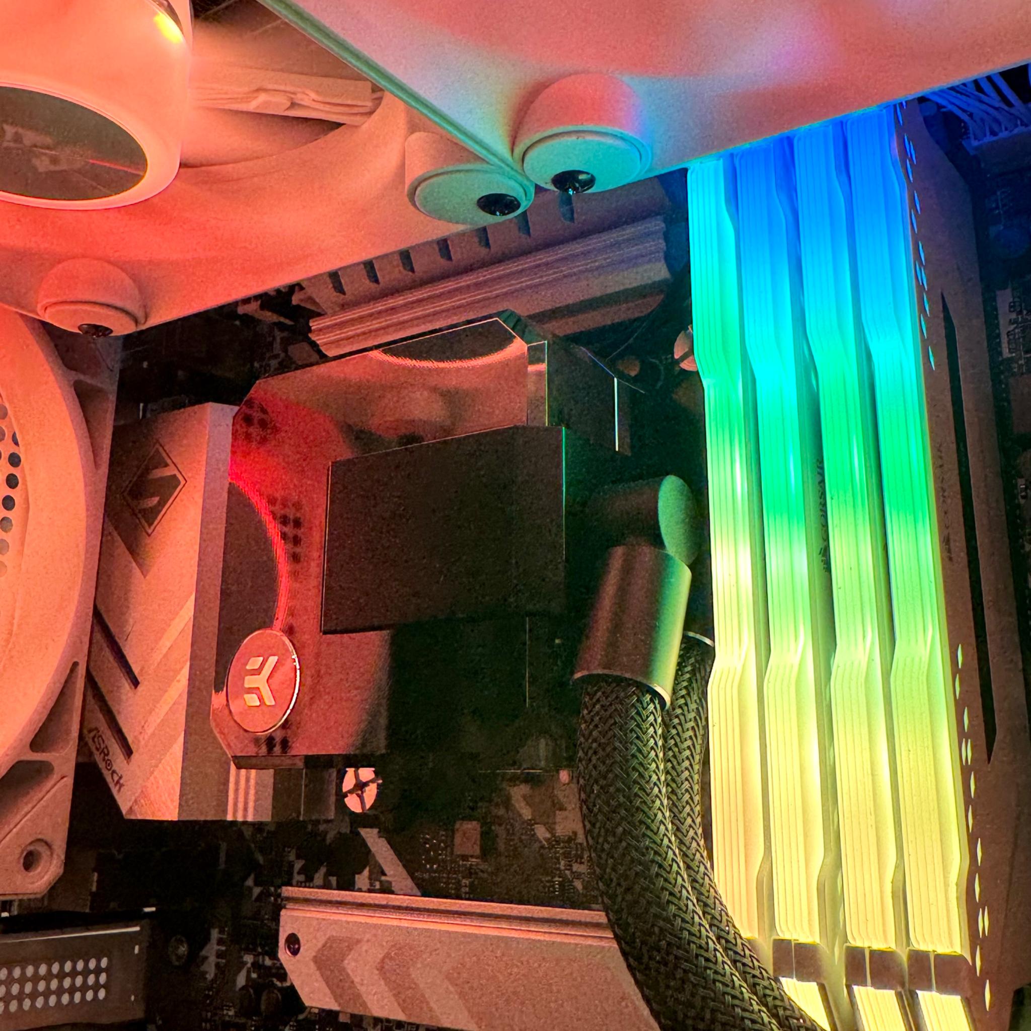 🌌🐰|High-end Gaming Pc| 12600kf, 4070, 32gb, 1tb, Wifi