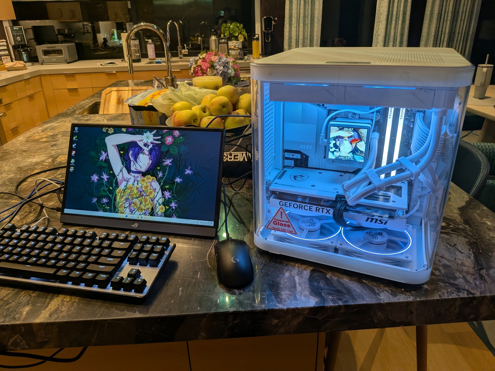 Bomb Devil Ice - RTX 5070, Intel Core Ultra 7 265K, 32 GB DDR5, 2 TB Gen 5 NVME, RGB, Liquid Cooled
