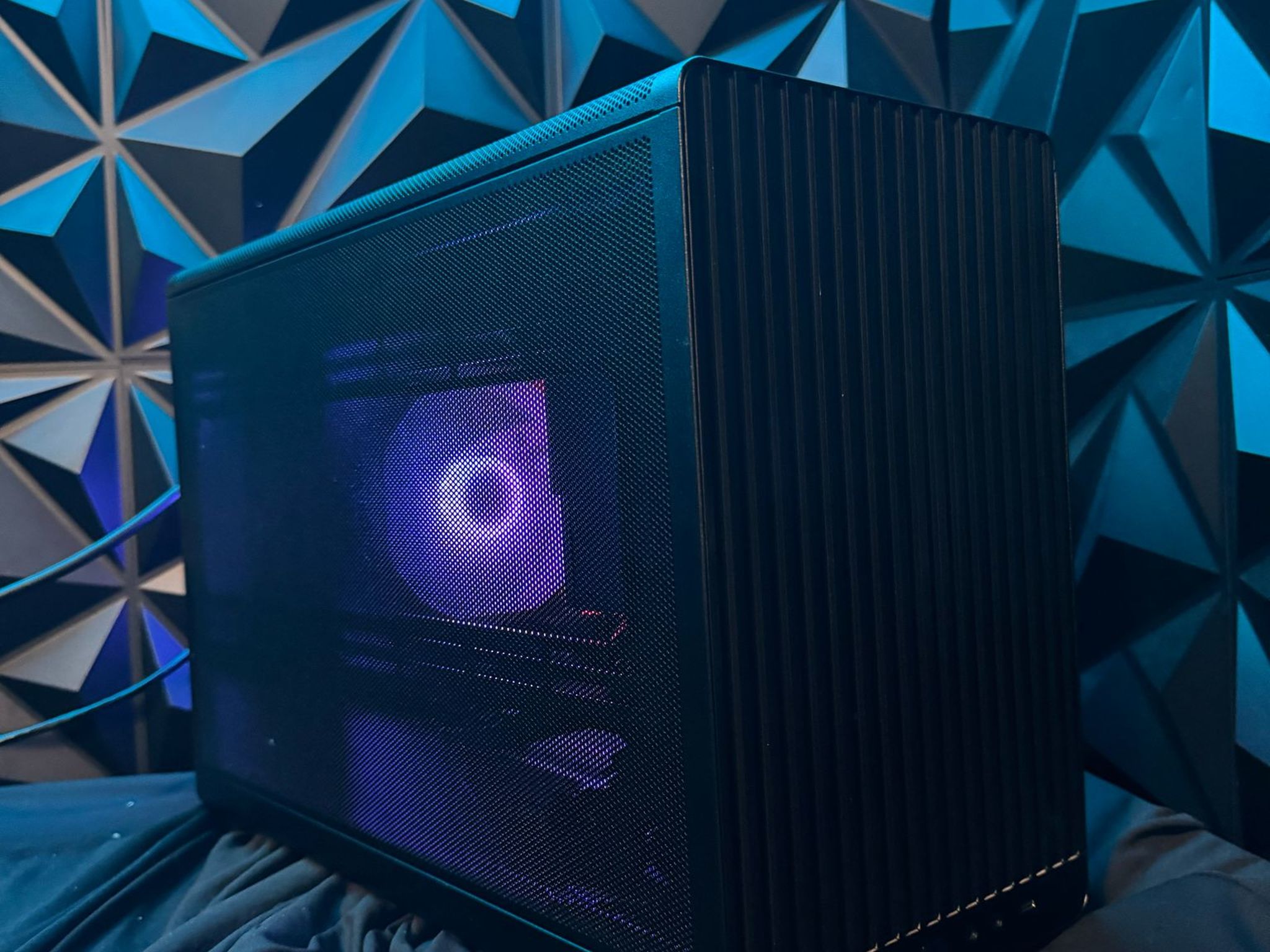 🔥 Tusker Mesh Mini 🔥 i5 14600KF |RTX 3070| 32 GB DDR5 | 2 TB NVMe Free Games included