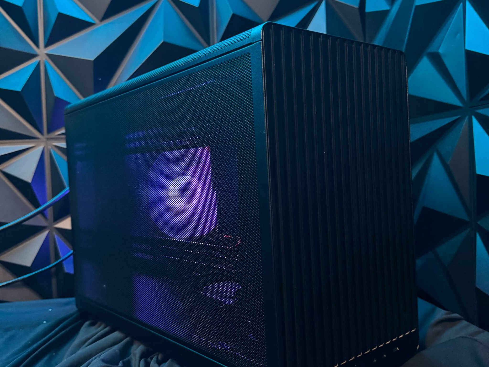 🔥 Tusker Mesh Mini 🔥 i5 14600KF |RTX 3070| 32 GB DDR5 | 2 TB NVMe Free Games included