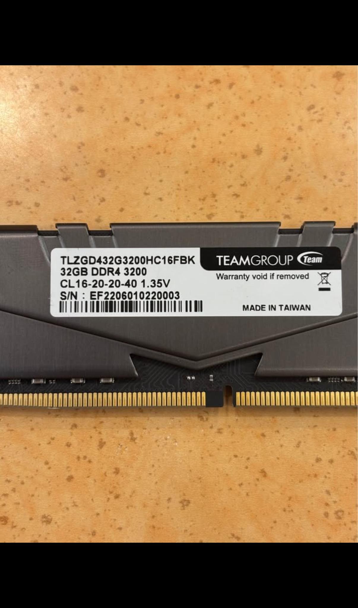 T-Force Vulcan Z 64 GBs 3200 Mt/s