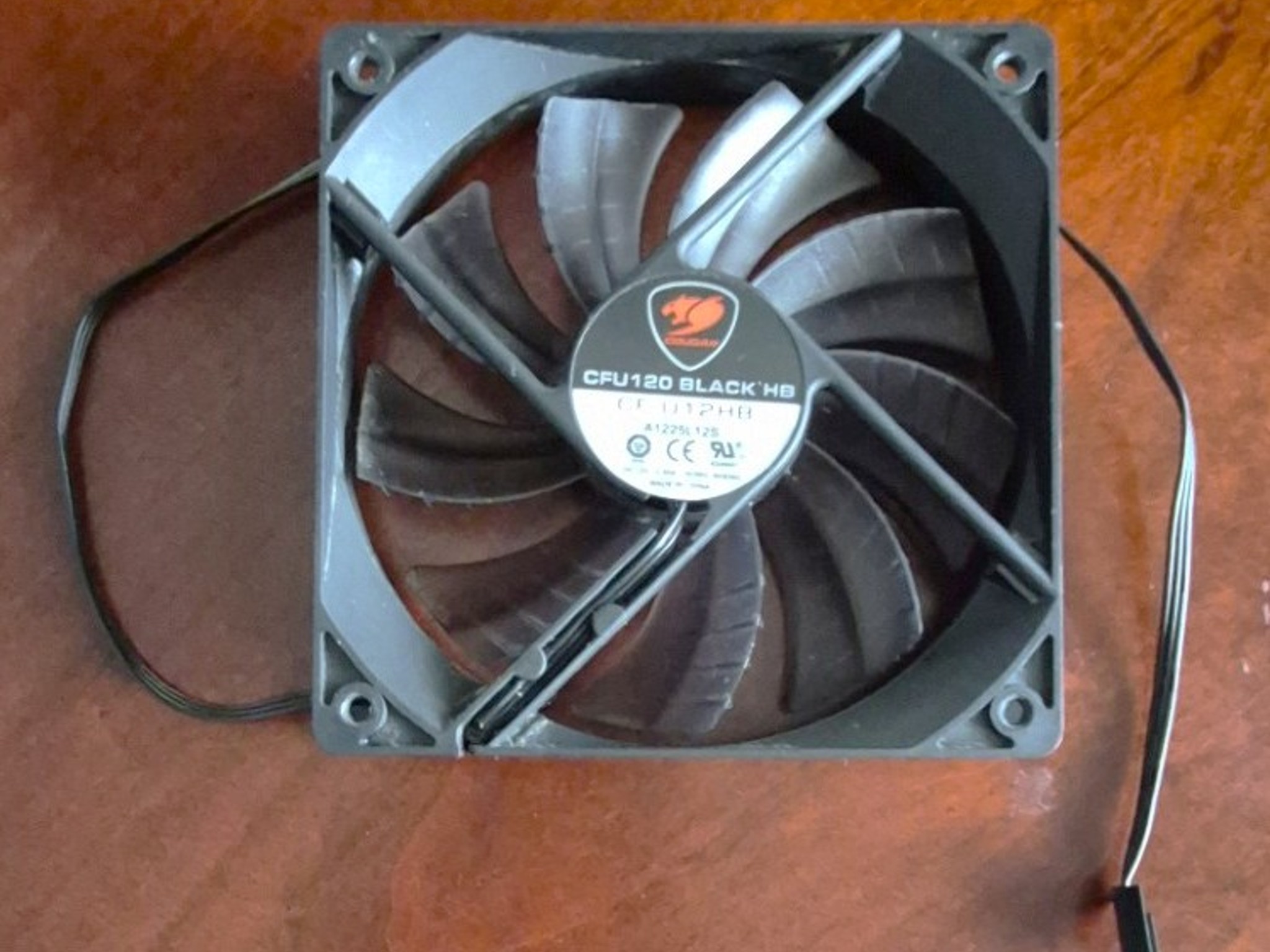 Cougar CFU 120 Black HB Max 120mm Case Fan - Black CF-U12HB- Briefly used