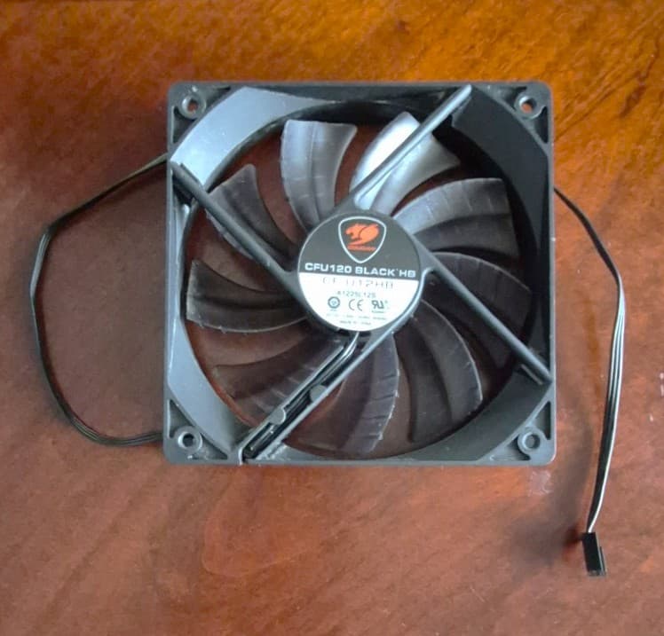Cougar CFU 120 Black HB Max 120mm Case Fan - Black CF-U12HB- Briefly used