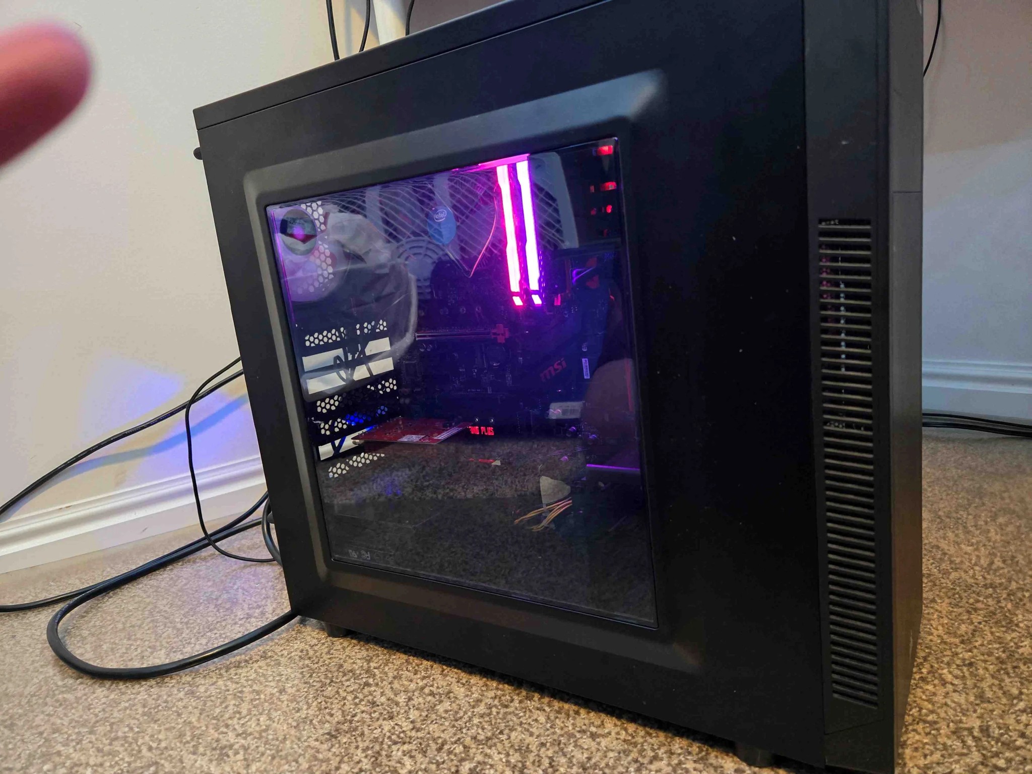 Black, Red, and RGB: i7, 16Gb RGB RAM, 1Tb SSD, Wi-Fi