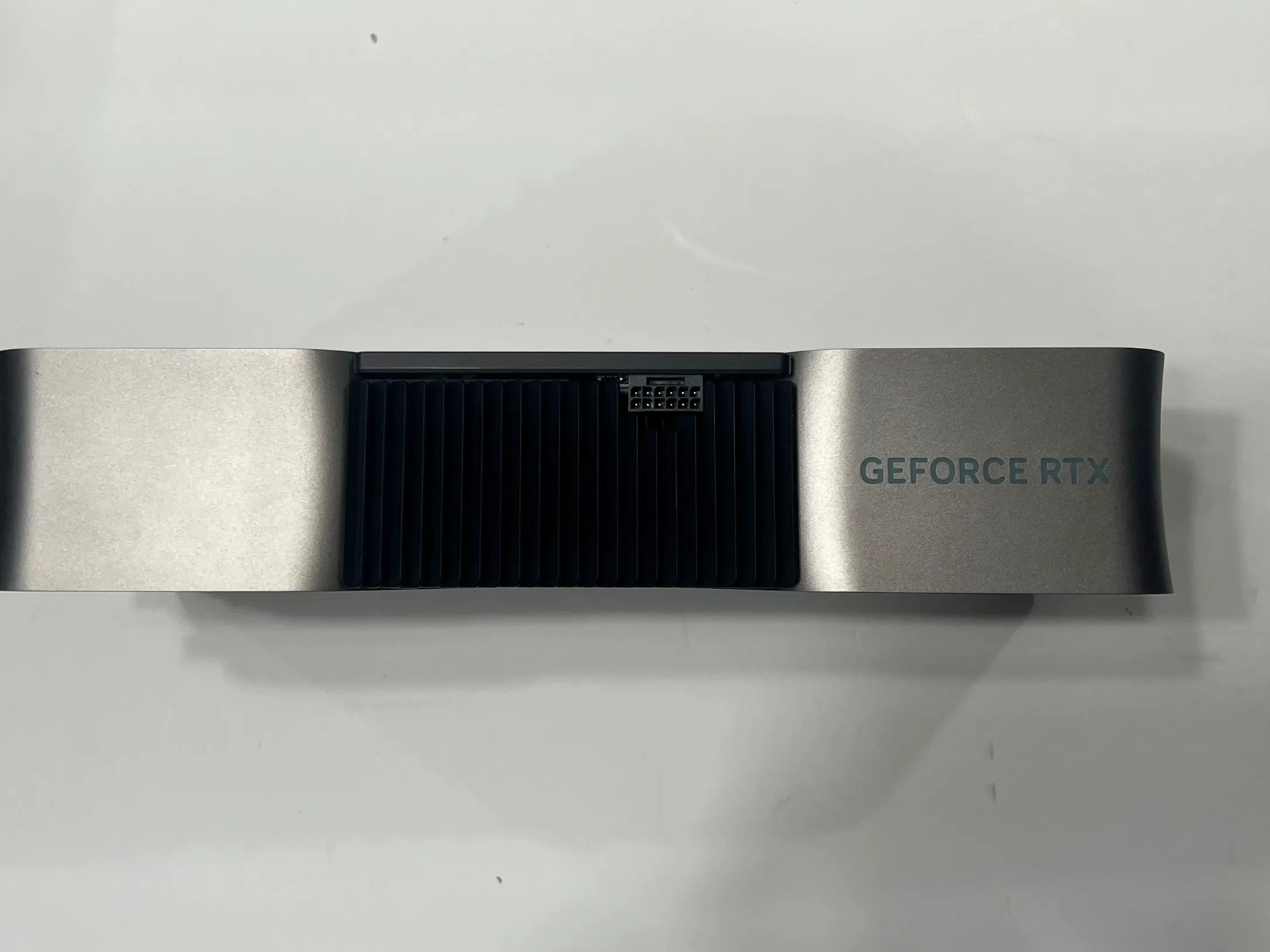 NVIDIA RTX 4090 FOUNDERS 24GB