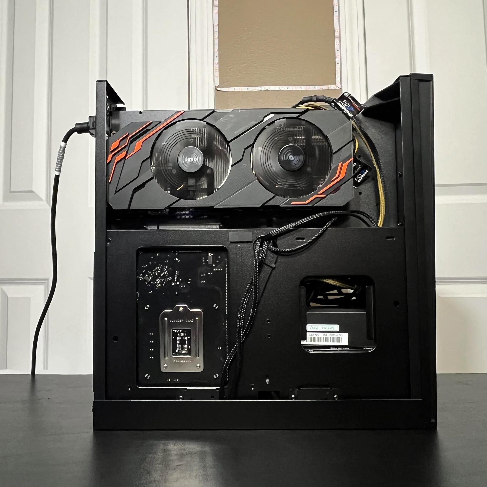 SFF PC | I3 10TH GEN | GTX 1070 8GB | 16GB RAM | 750GB
