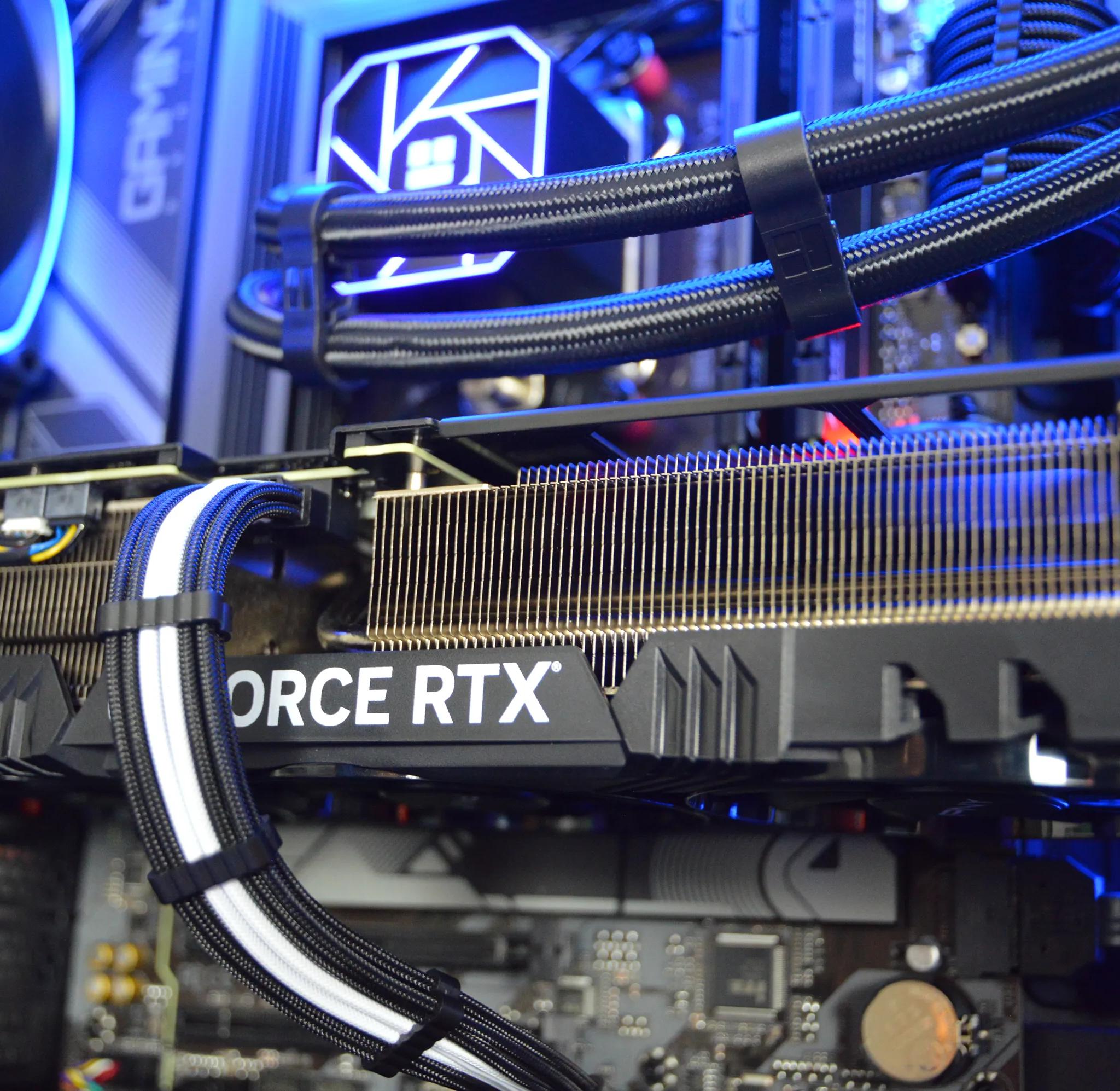 ⚡🌌| RTX 4070 Ti SUPER 16GB| Ryzen 7 7700X | 32GB DDR5 RAM | 1TB + 4TB GEN 4 SSD | Electric Vortex |