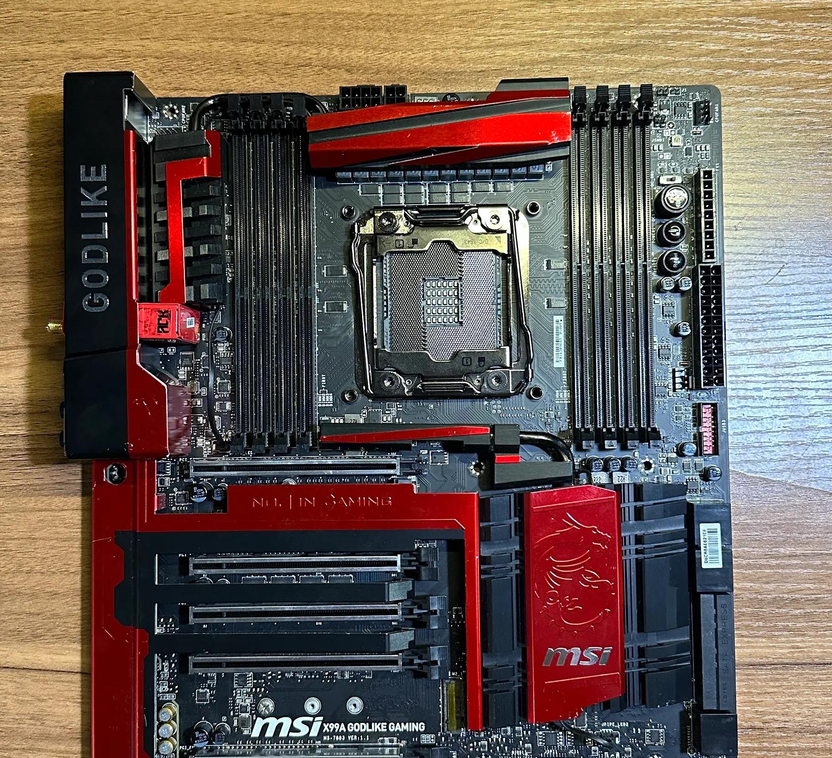 MSI X99A Godlike Gaming WIFI Motherboard X99 LGA2011-V3 DDR4 E-ATX Motherboard NOT WORKING