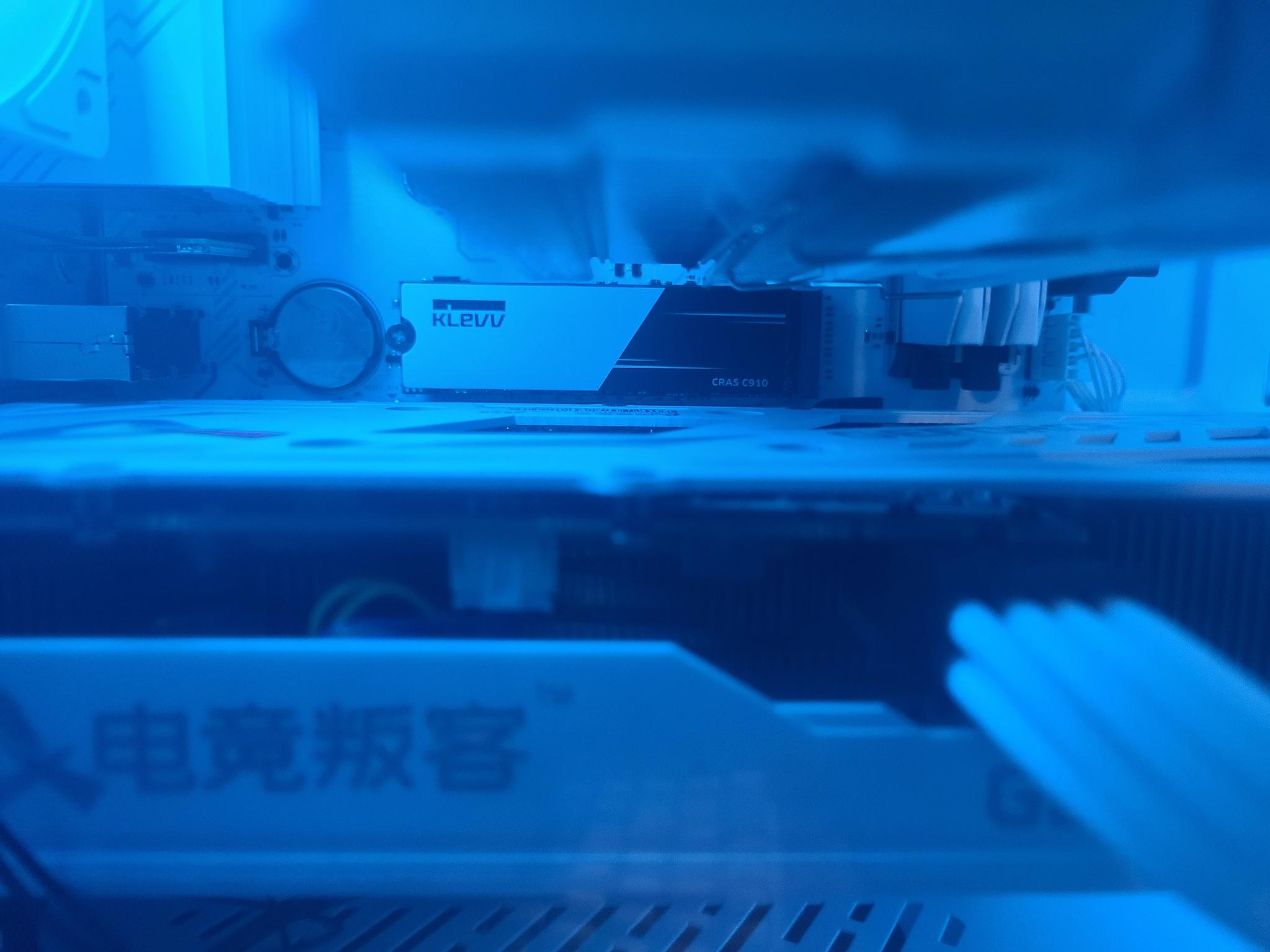 Ryzen 5600/b550/rtx 3060 ti white pc