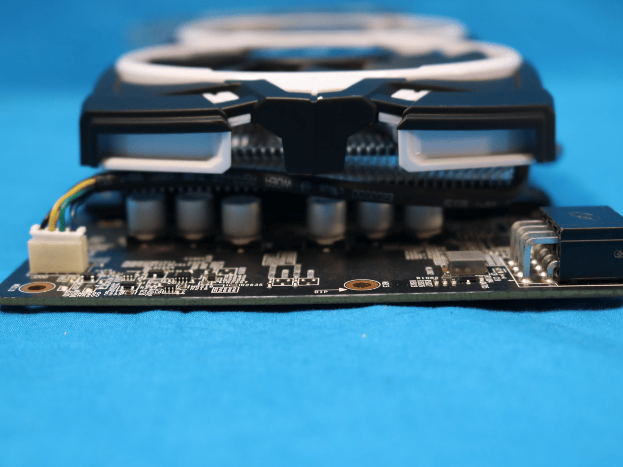 MSI AMD Radeon RX 580 ARMOR 8G OC GDDR5 PCIe 3.0 x16 Desktop GPU