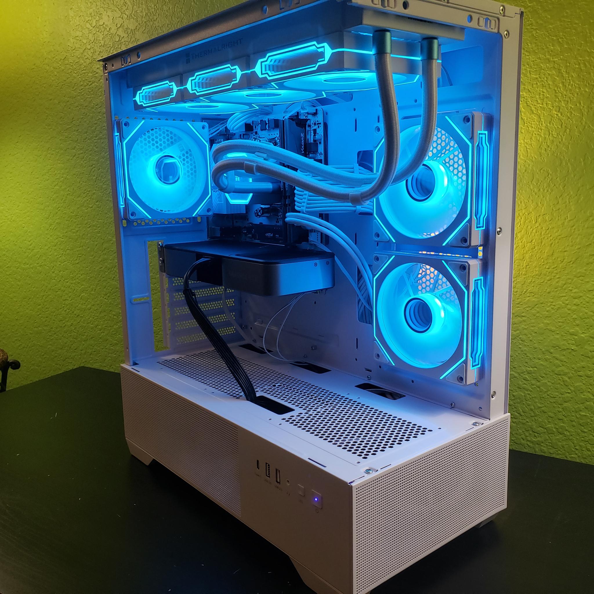 Gaming PC | RTX 3070 | Ryzen 7 3700x | 16GB RAM| Wi-Fi and Bluetooth