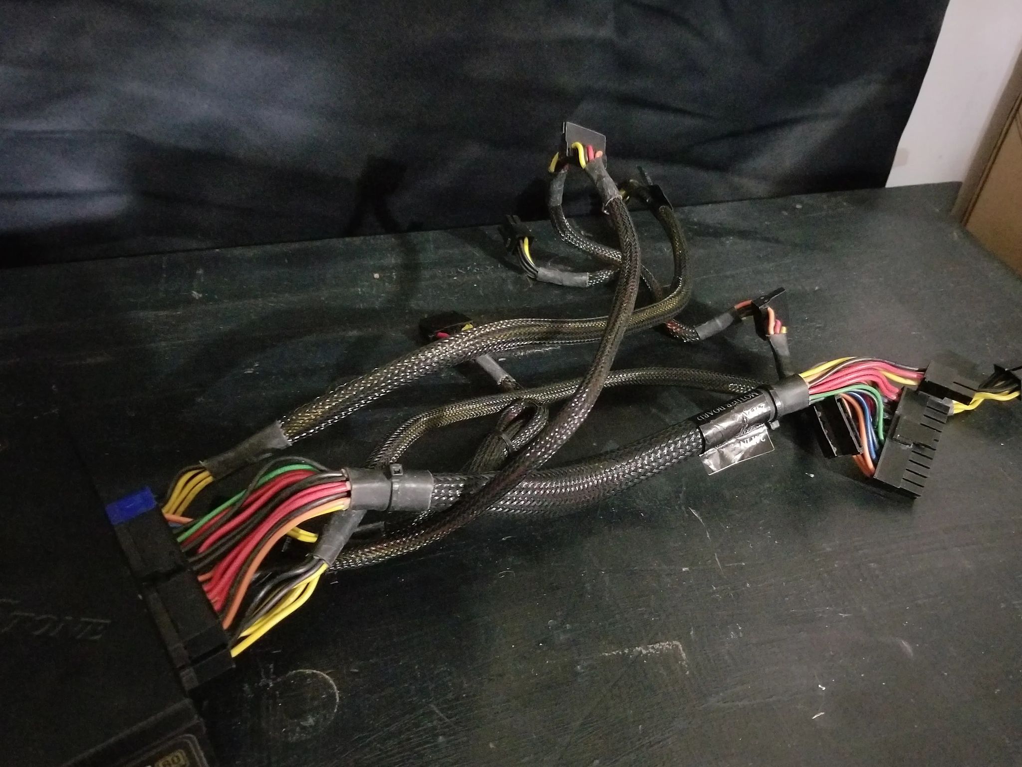 great value/Silverstone sfx 450w power supply/80 plus gold/fully modular