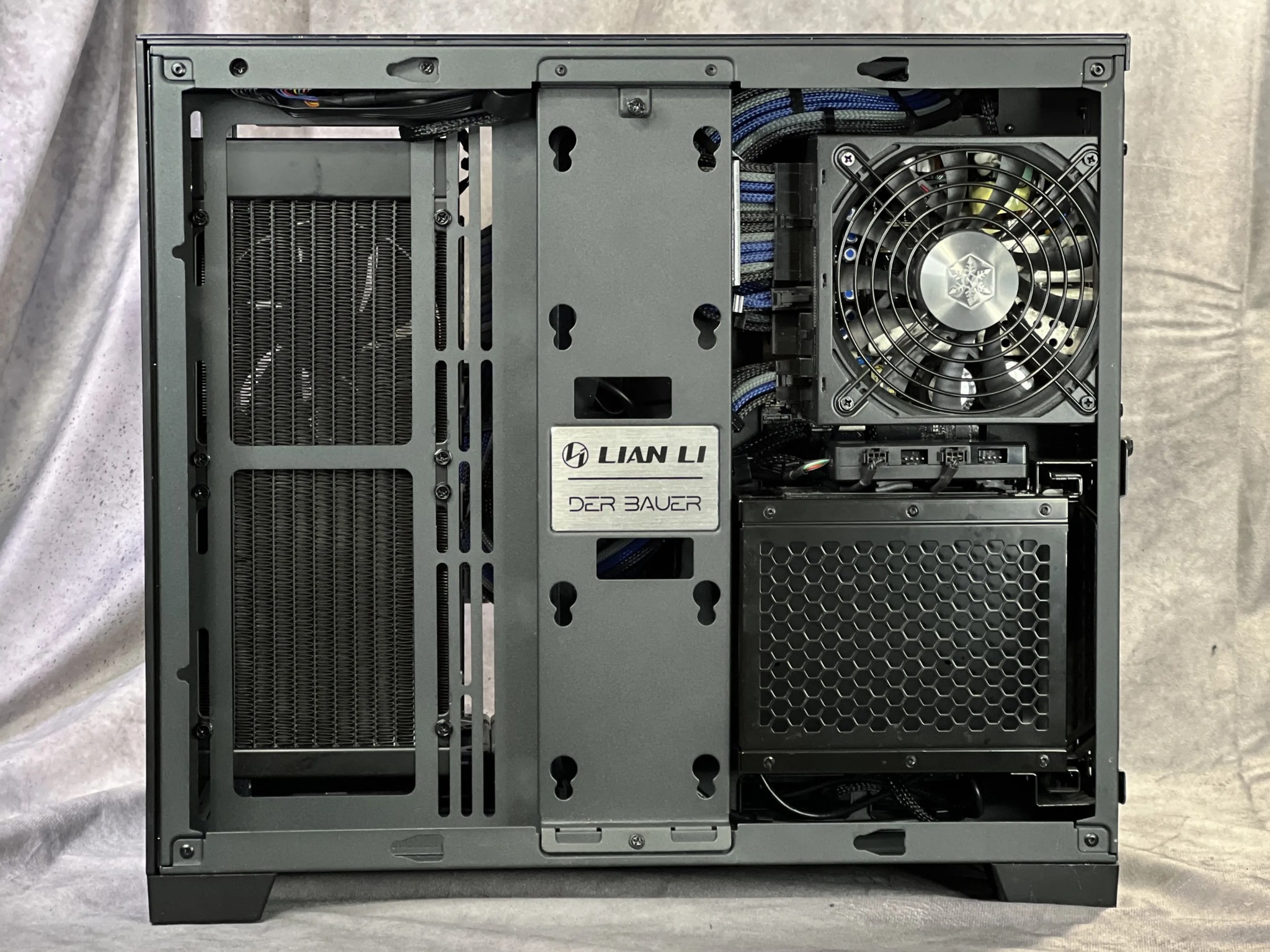 Custom Gaming PC - 7600X3D, 7800 XT, 32GB DDR5-6000, 1TB Gen 4 NVMe, full custom cables