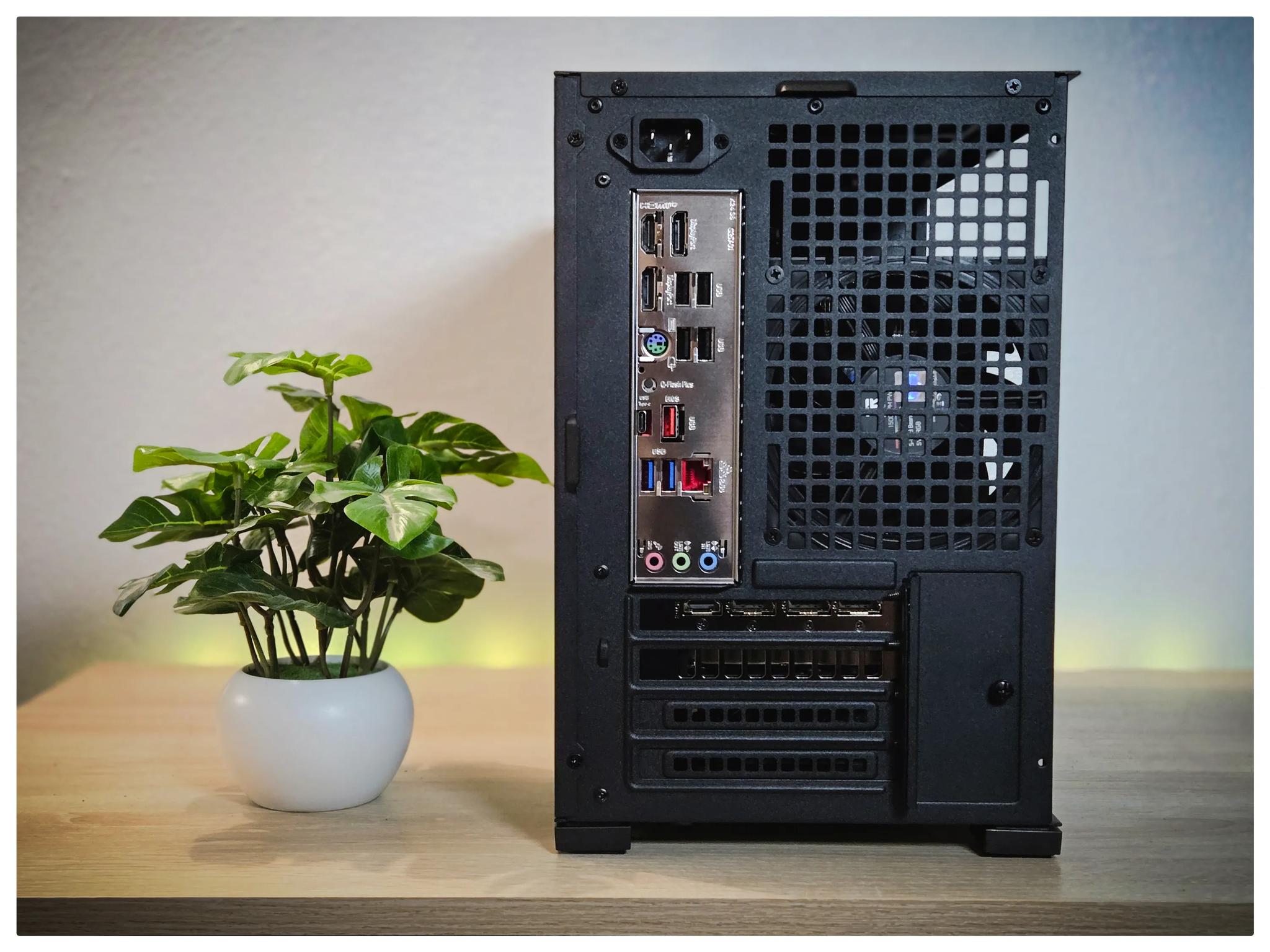 RTX 5070 | Ryzen 5 8400F | RGB Gaming PC